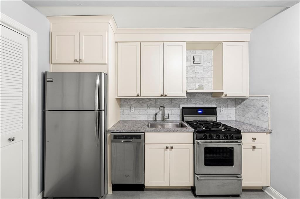 221 McDonald Avenue 3P, Brooklyn, New York, 11218 image 7