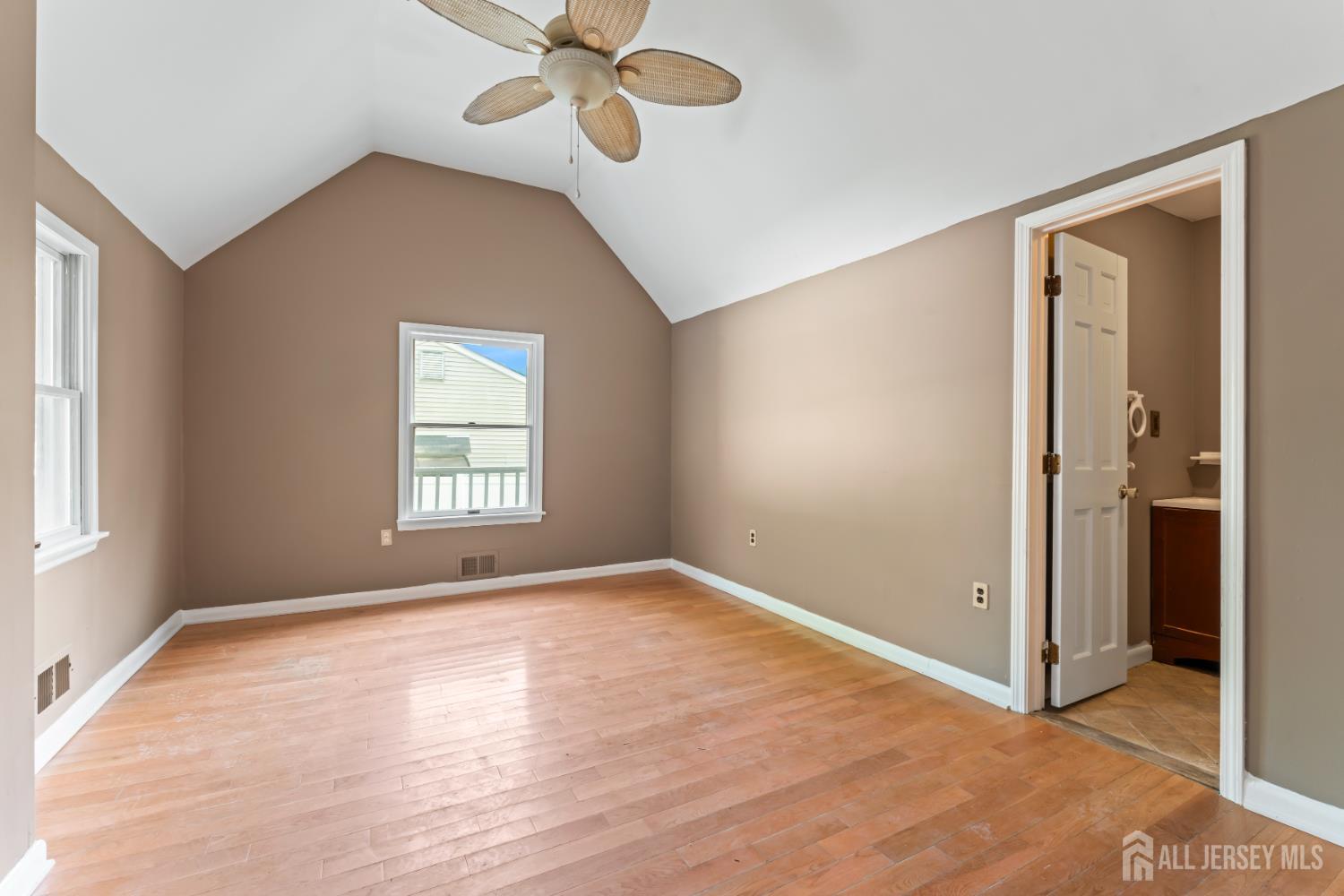 76 9th Street, Middletown, NJ, 07718 image 11