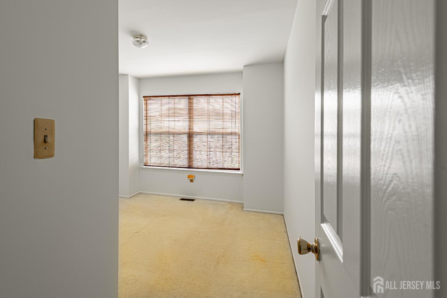 328 Lunar Road, Piscataway, NJ, 08864 image 15