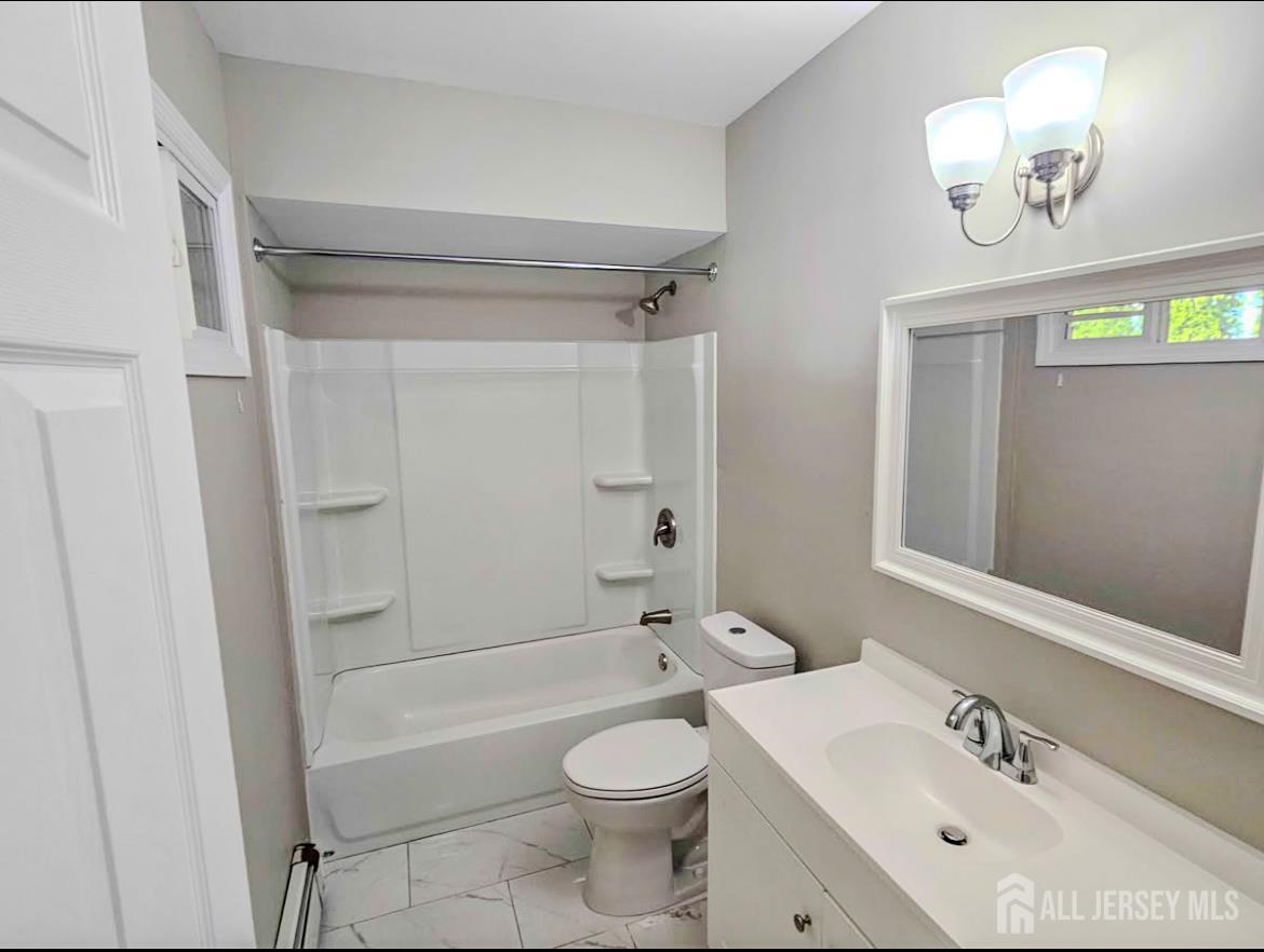 203 Brooks Boulevard Image 3