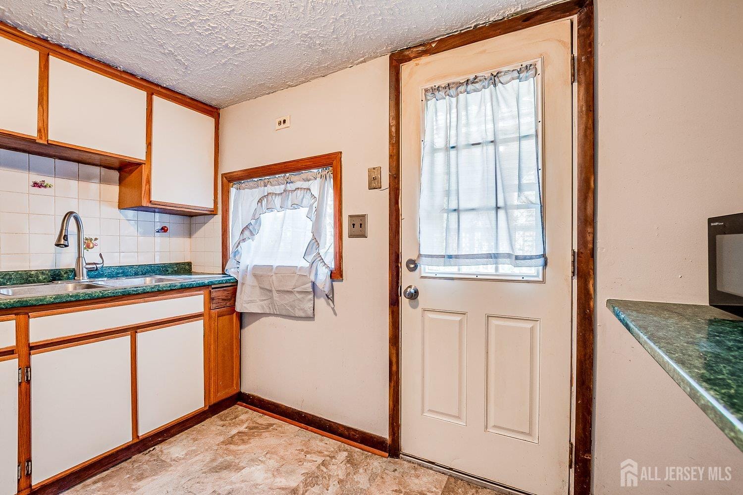 257 South 6th Avenue, Highland Park, NJ, 08904 image 25