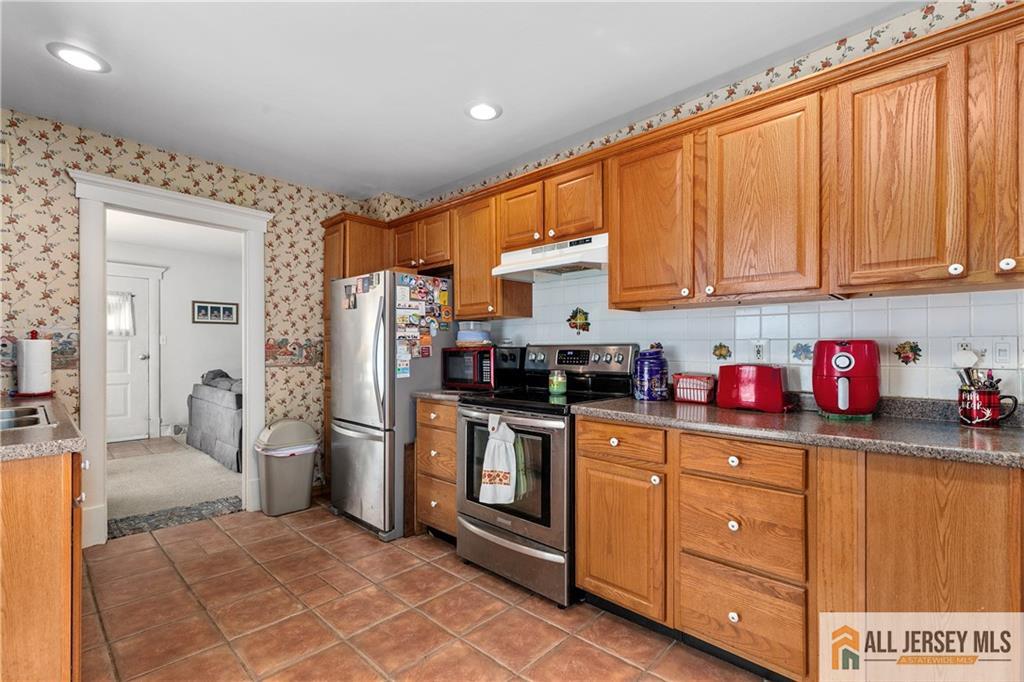 28 Wildwood Avenue, Fords, NJ, 08863 image 8