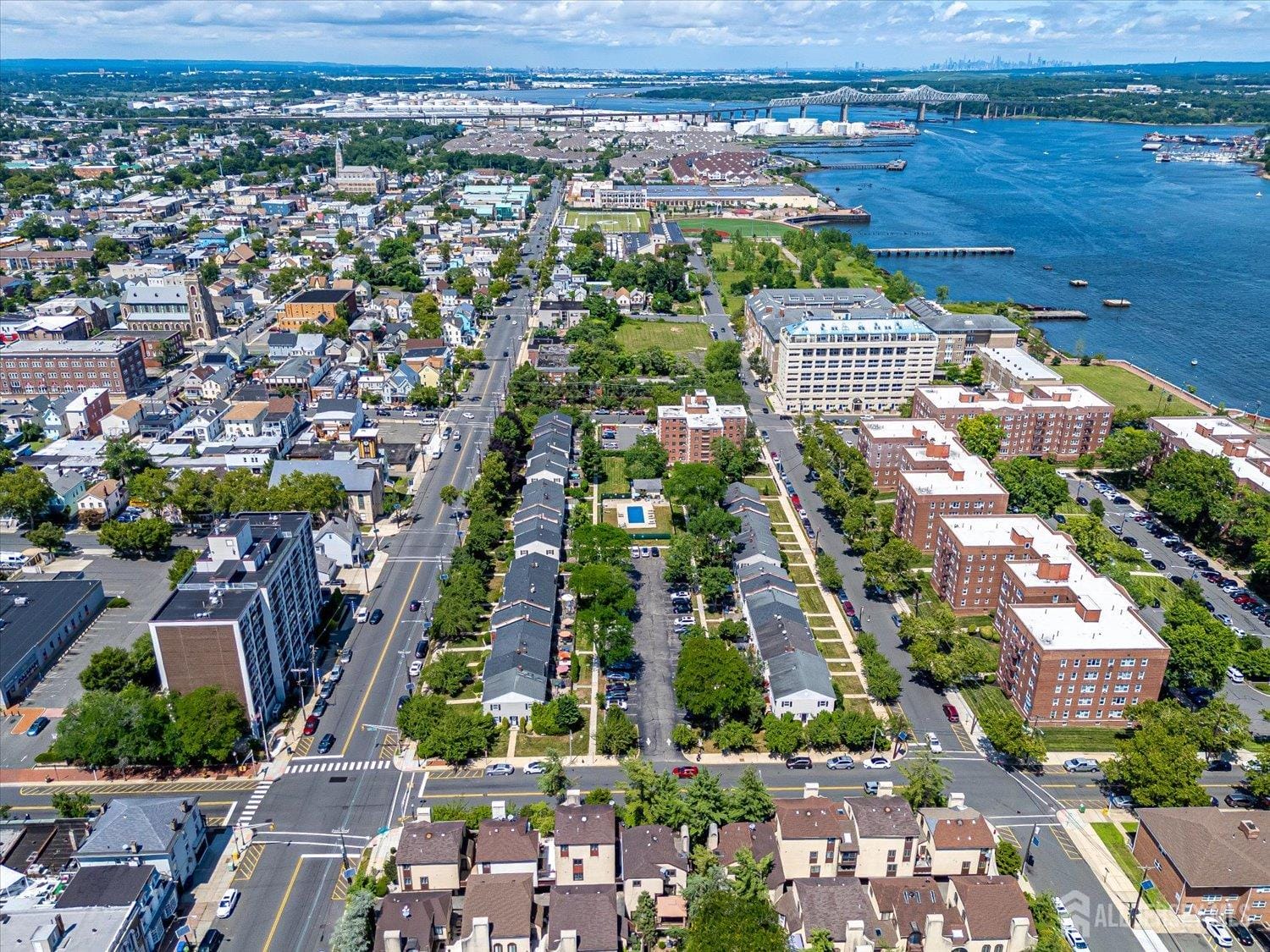 57 smith Street 2, Perth Amboy, NJ, 08861 image 39