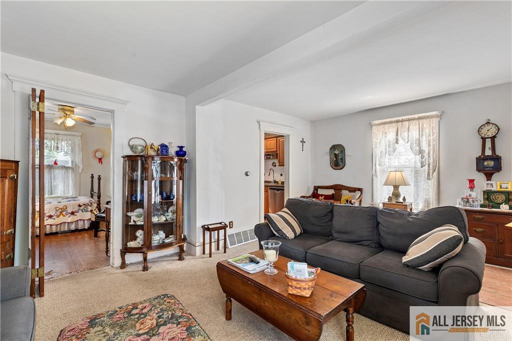 28 Wildwood Avenue Image 5