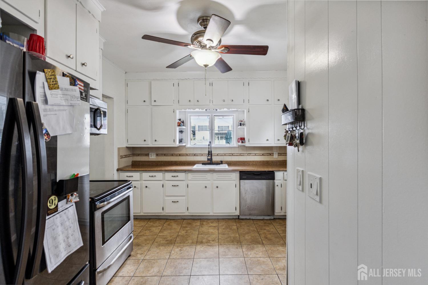 263 Bordentown Avenue, South Amboy, NJ, 08879 image 25