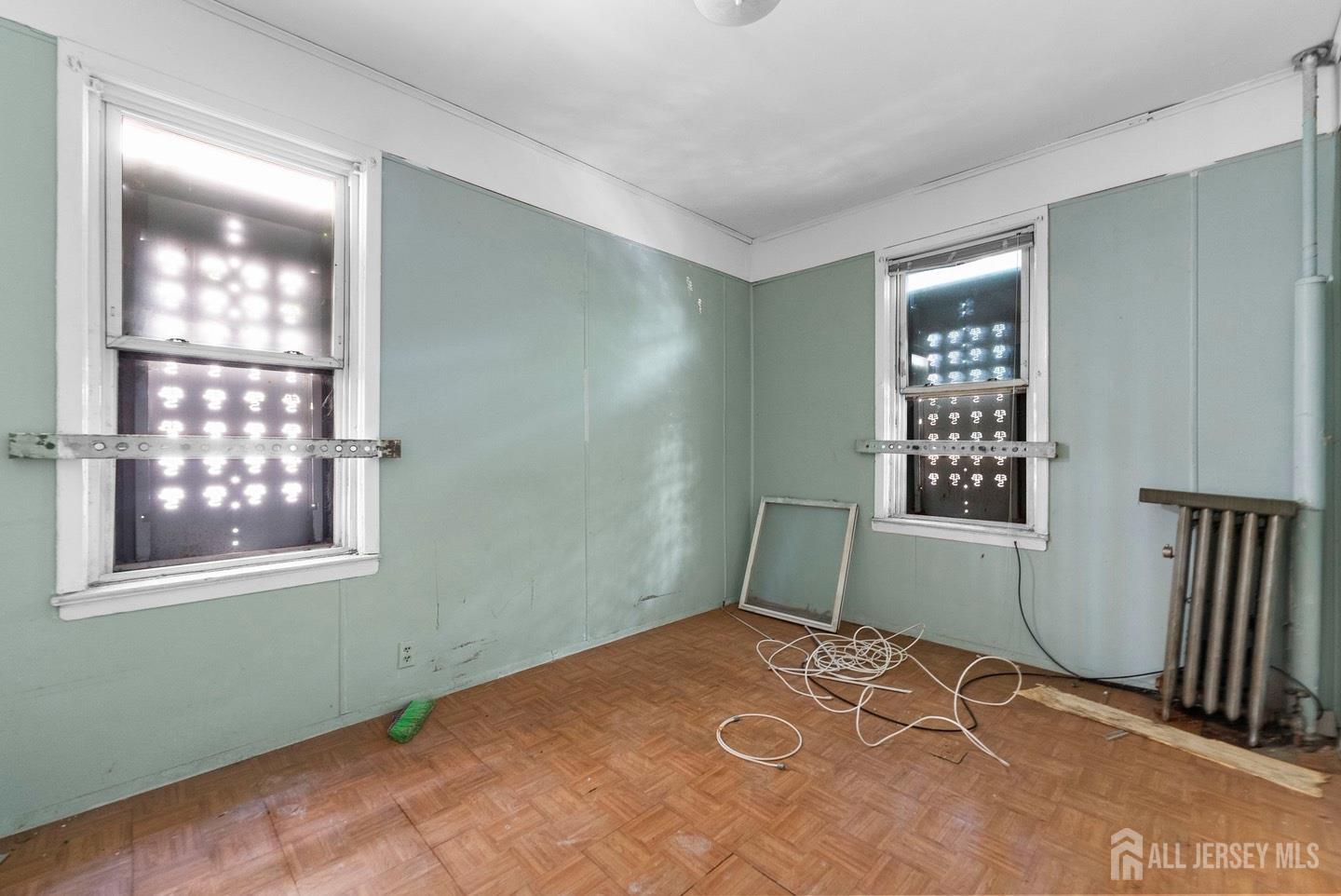 52 Wade Street, Jersey City, NJ, 07305 image 16