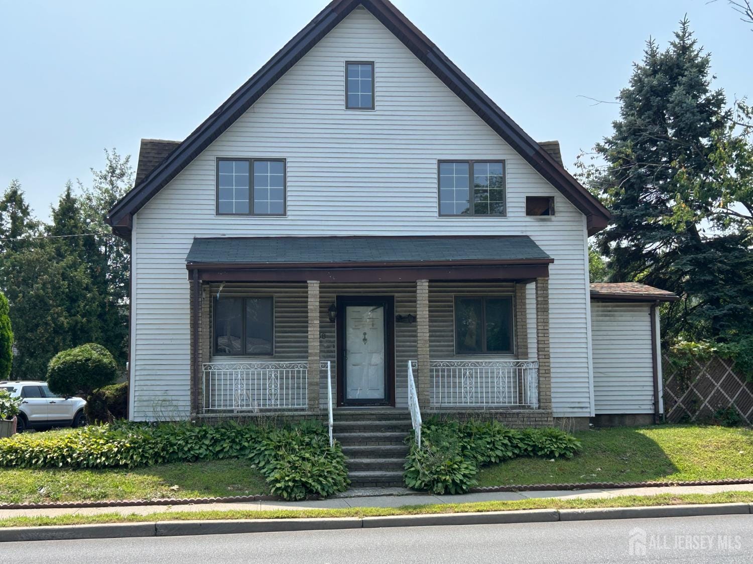 68 Port Reading Avenue Image 1