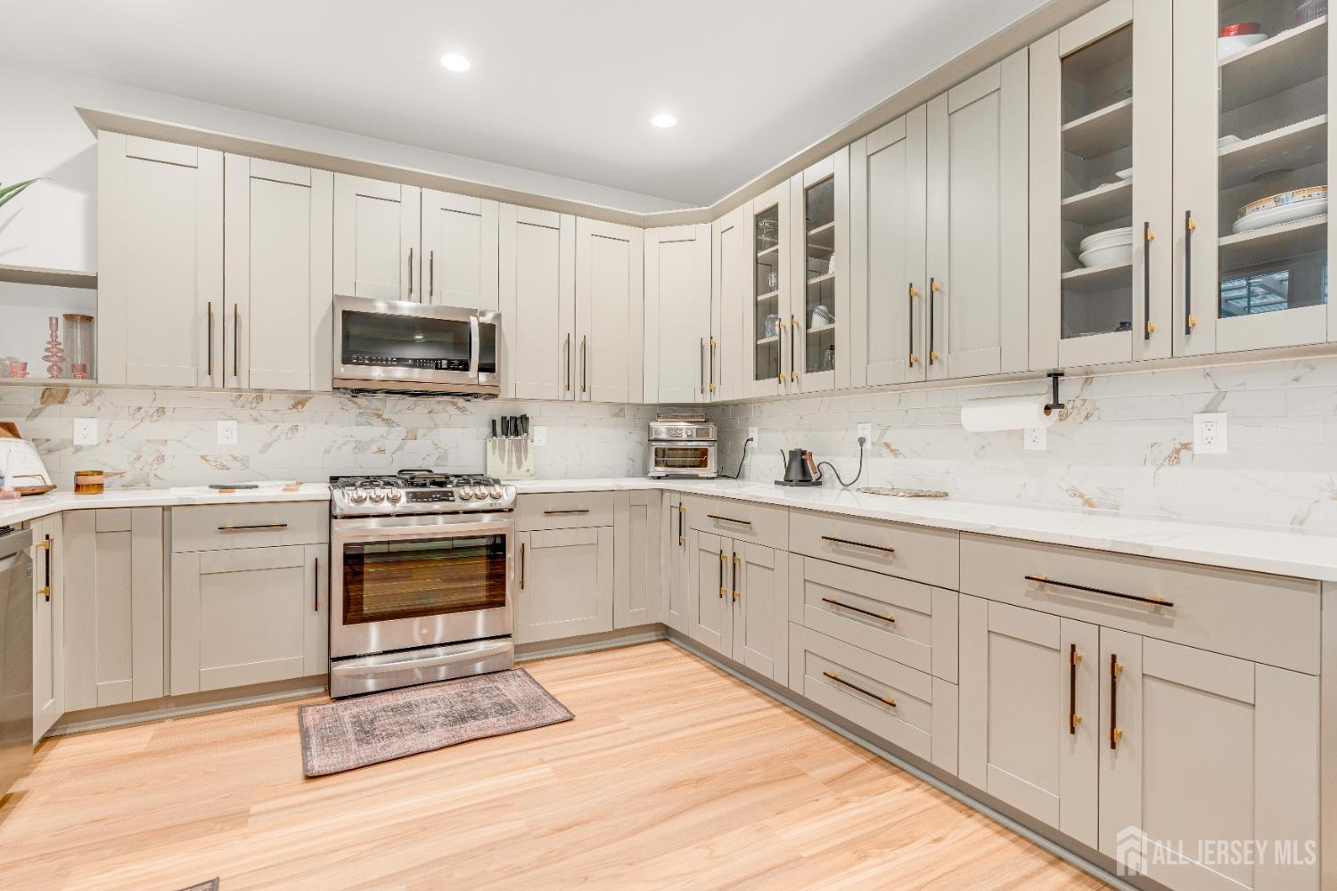 38 Sturgis Road, Edison, NJ, 08817 image 13