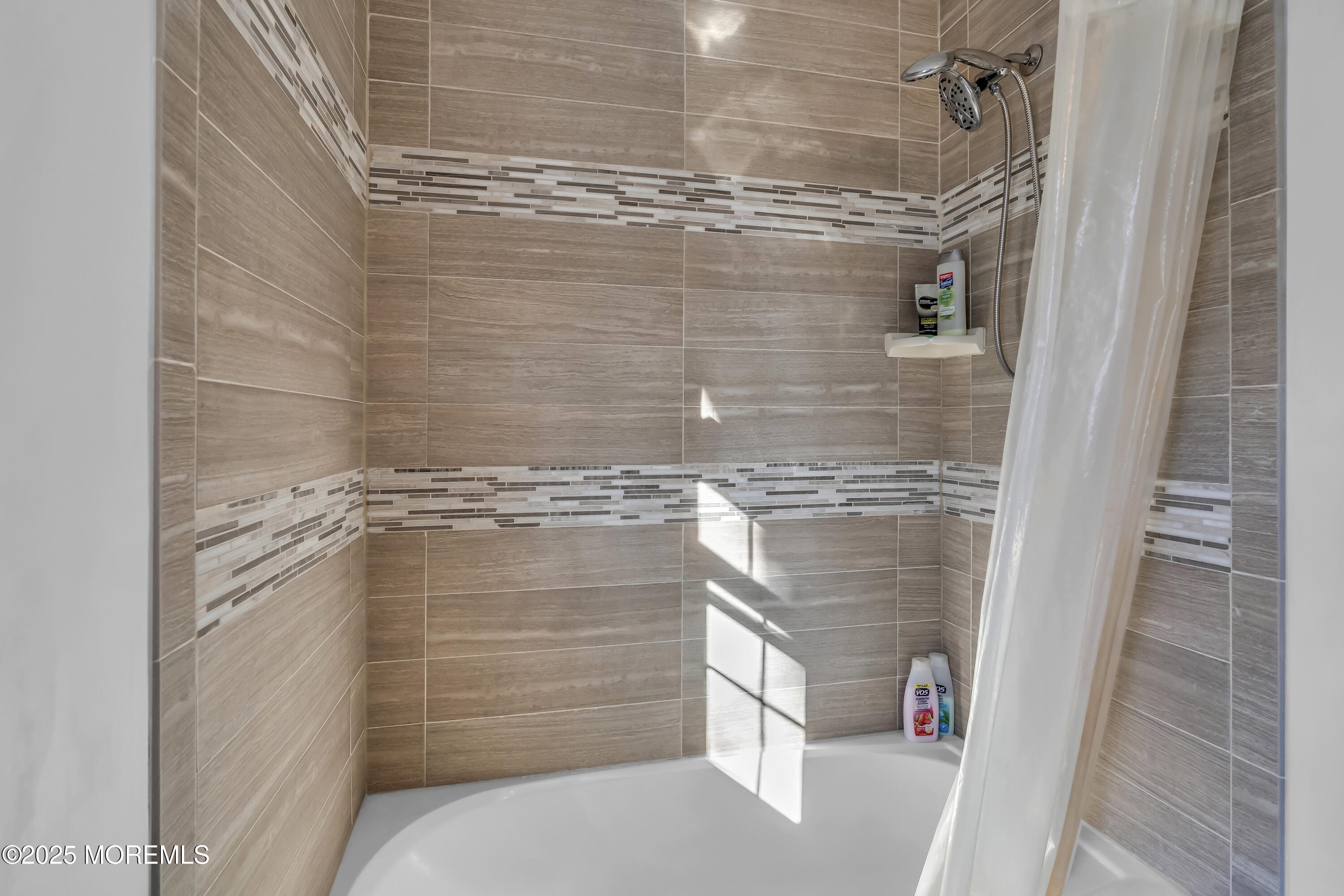 4 Oxford Ky, Colts Neck, NJ, 07722 image 23