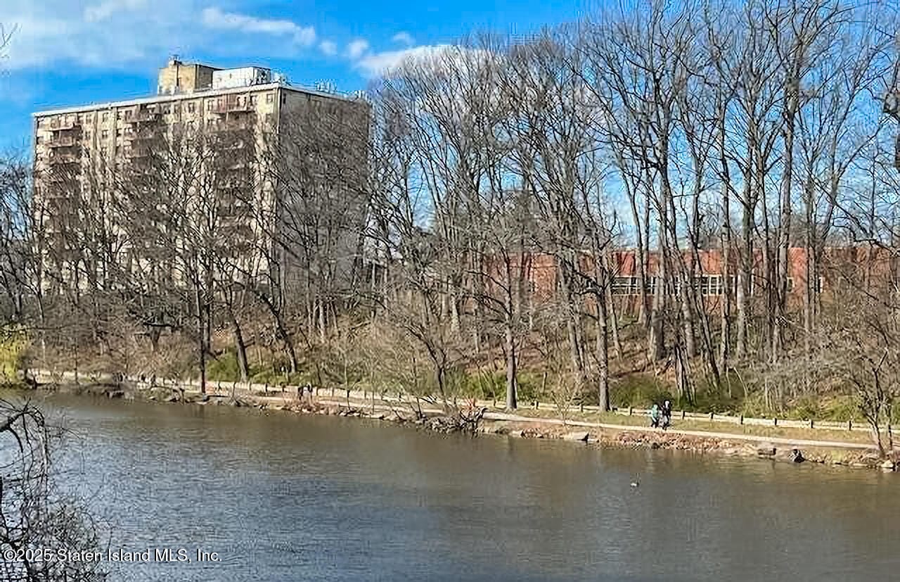 1000 Clove Road 6g, Staten Island, NY, 10301 image 33