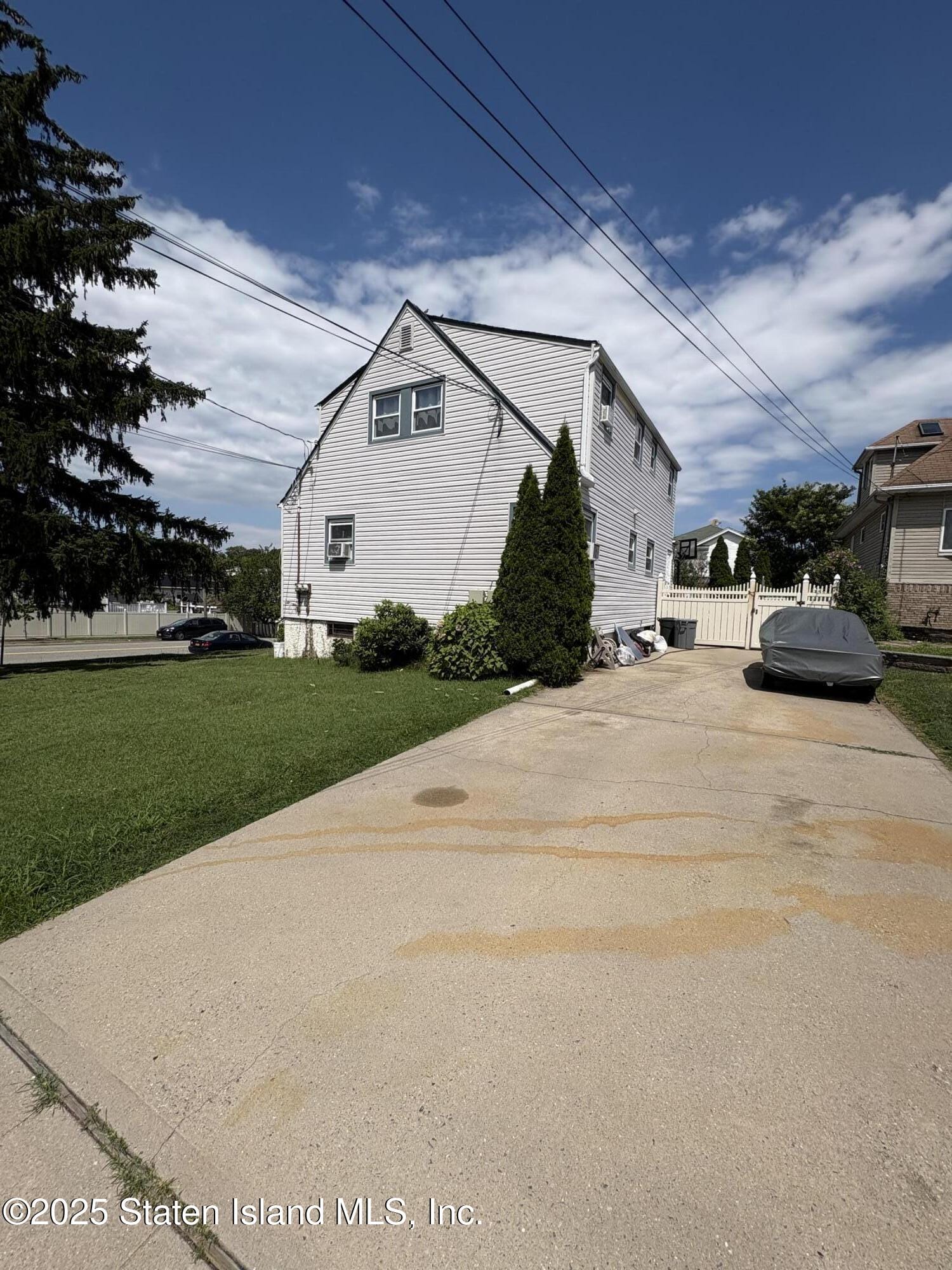 240 Harold Street Image 5