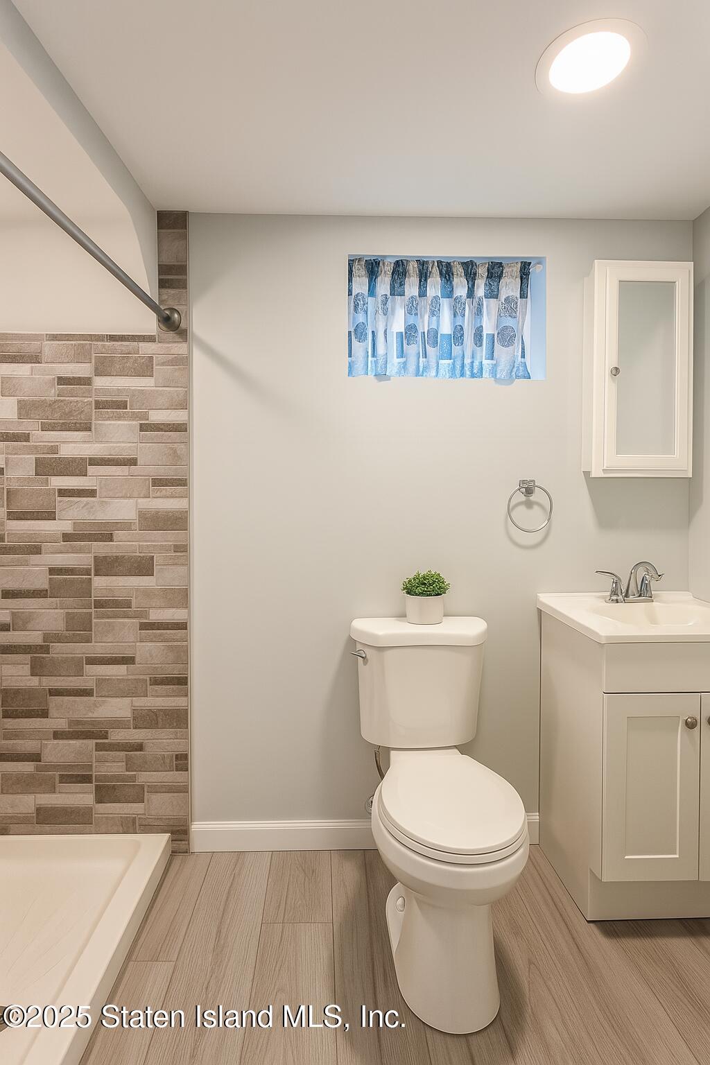 424 Cromwell Avenue, Staten Island, NY, 10305 image 12