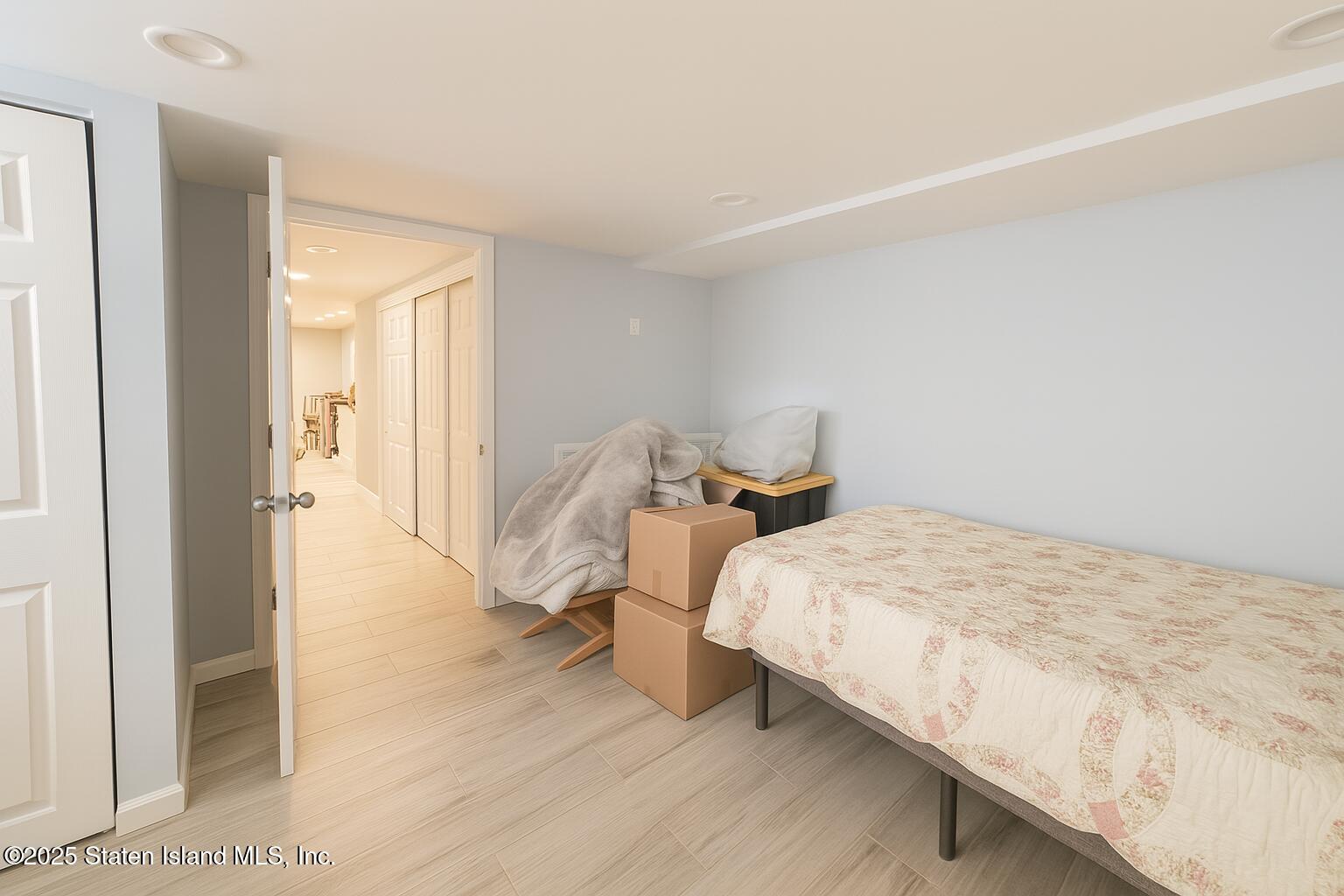 424 Cromwell Avenue, Staten Island, NY, 10305 image 13