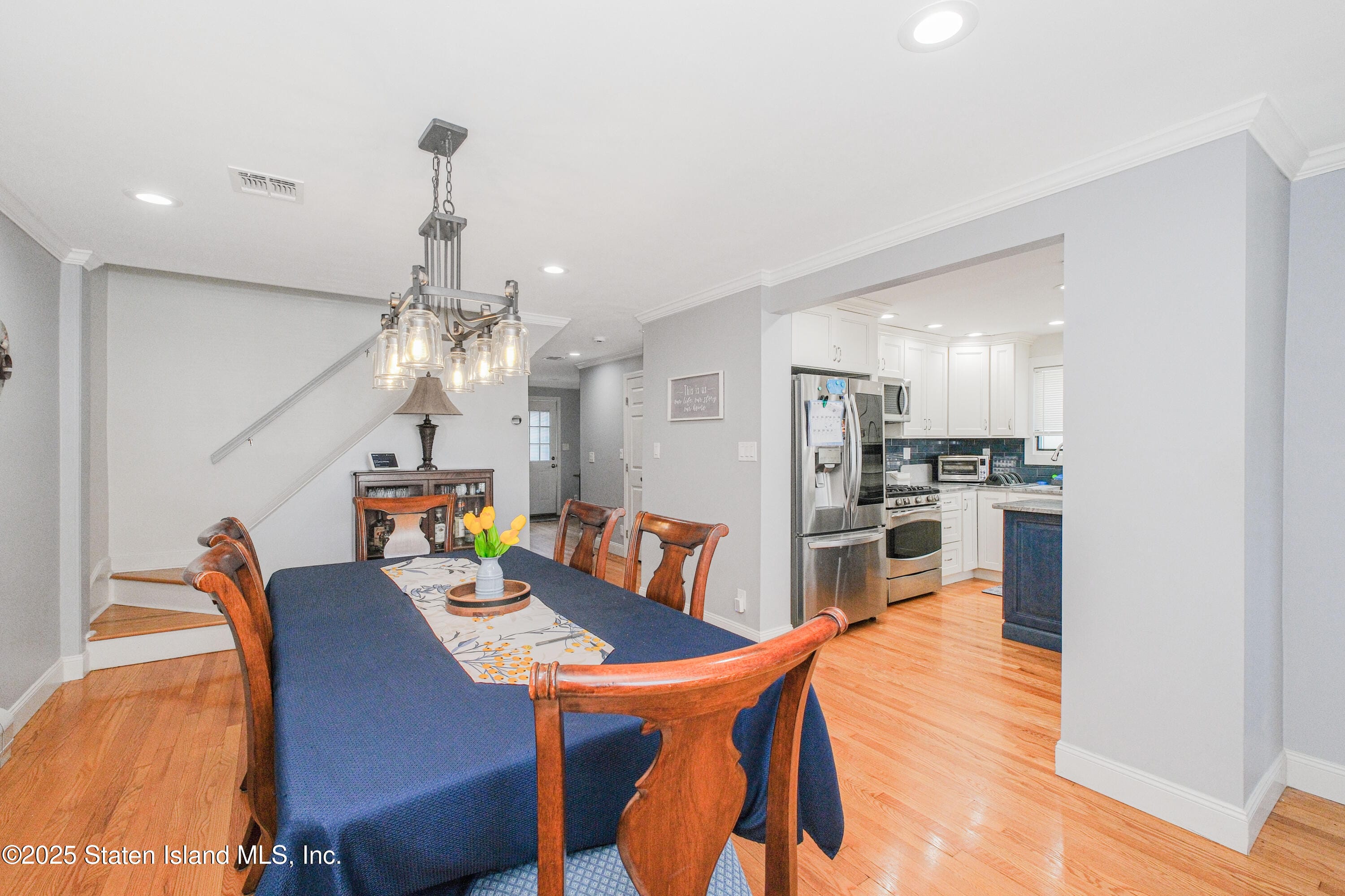 30 Wolverine Street Image 1