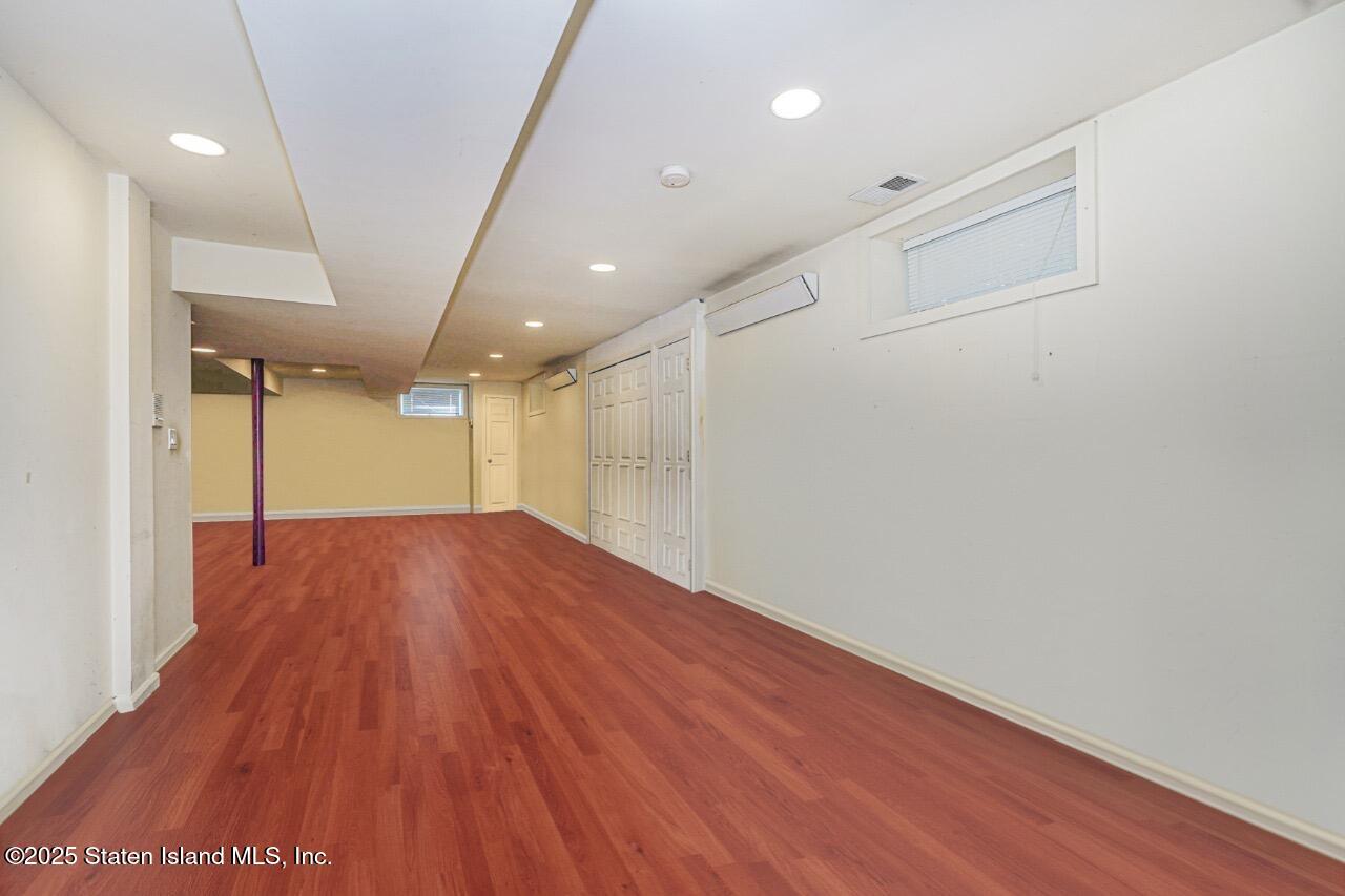 528 Rathbun Avenue, Staten Island, NY, 10312 image 34