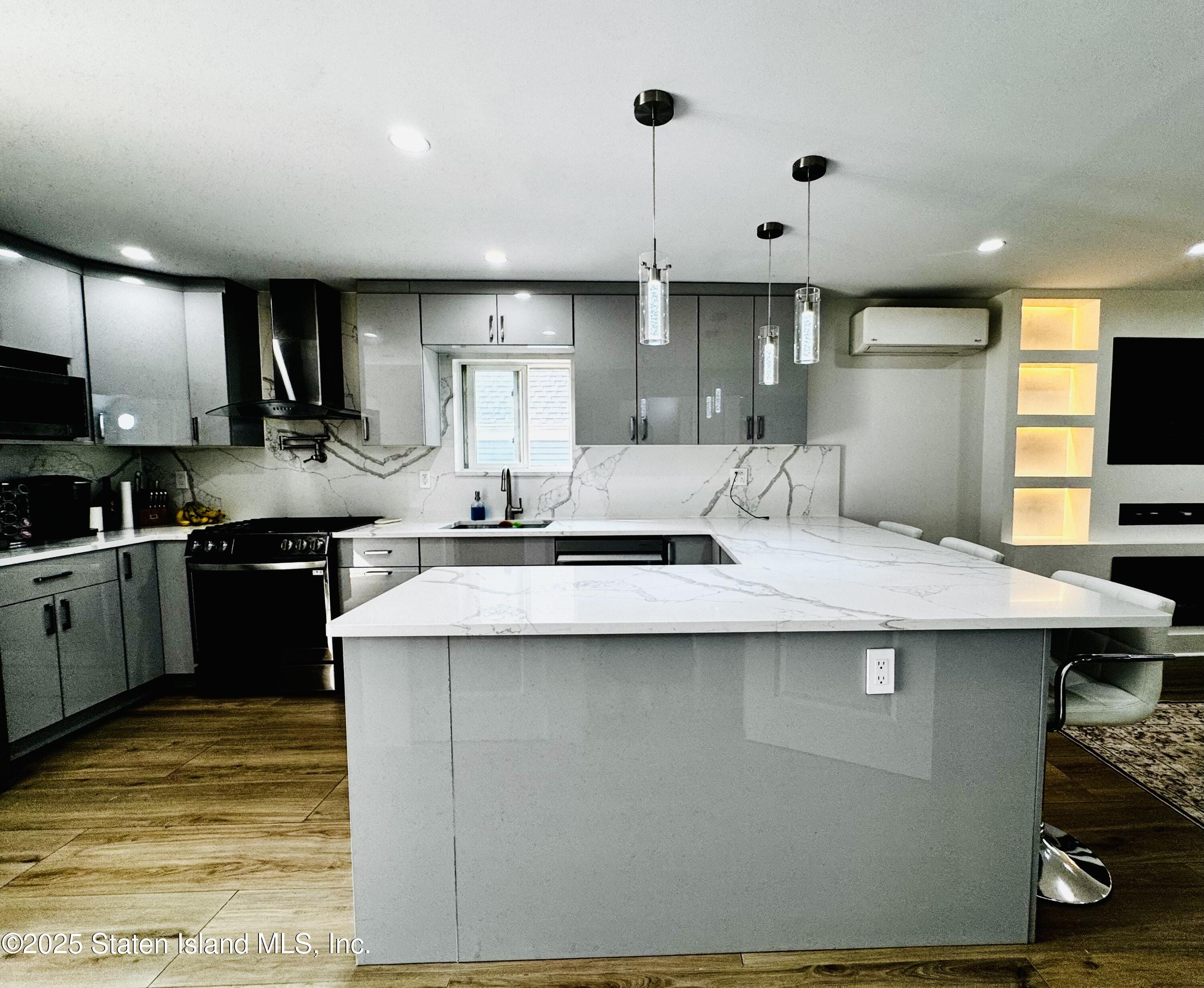337 Gansevoort Boulevard Boulevard, Staten Island, NY, 10314 image 7