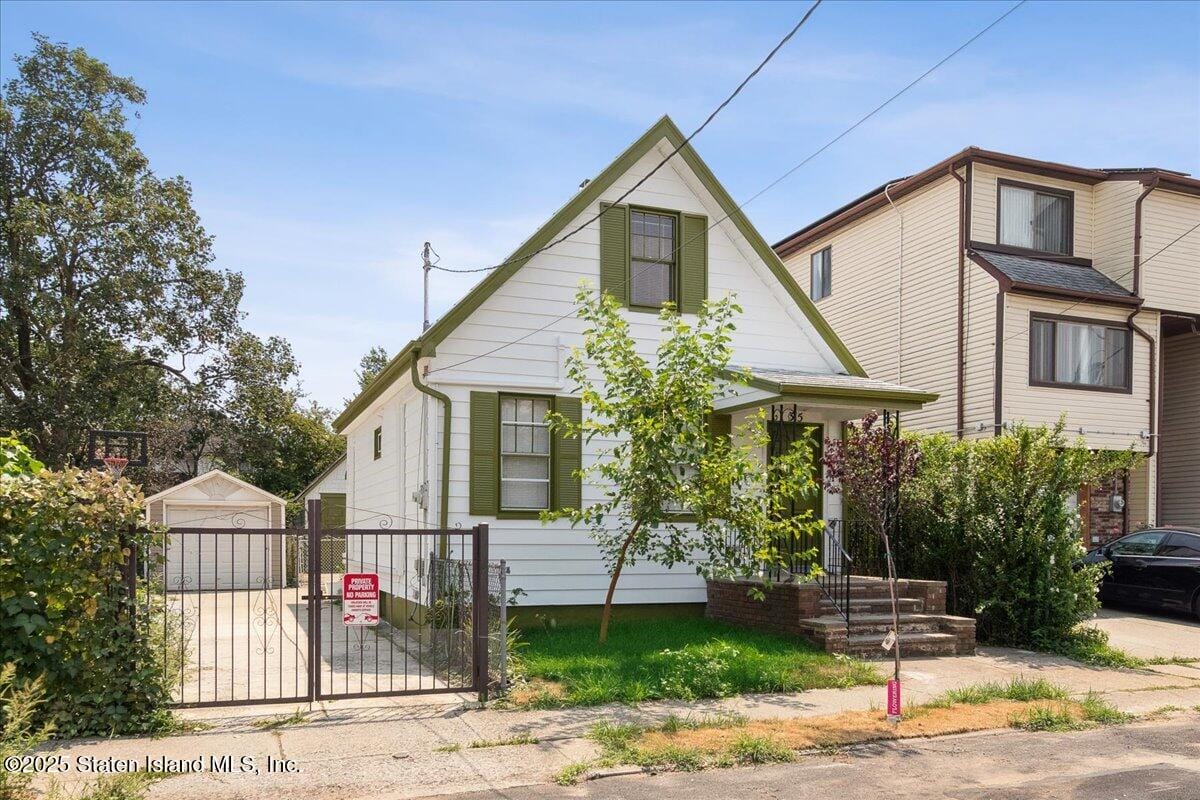 315 Oder Avenue Image 3