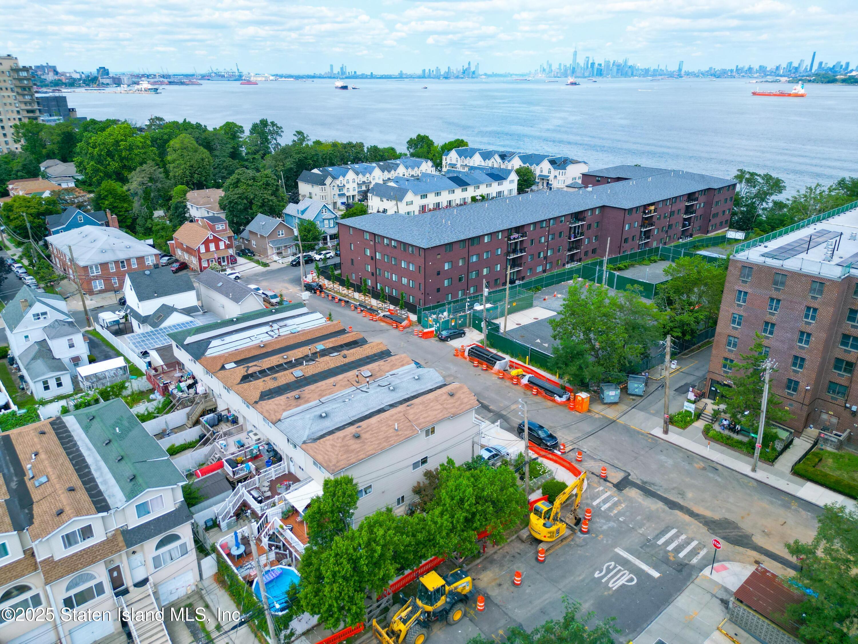 79 New Lane, Staten Island, NY, 10305 image 30