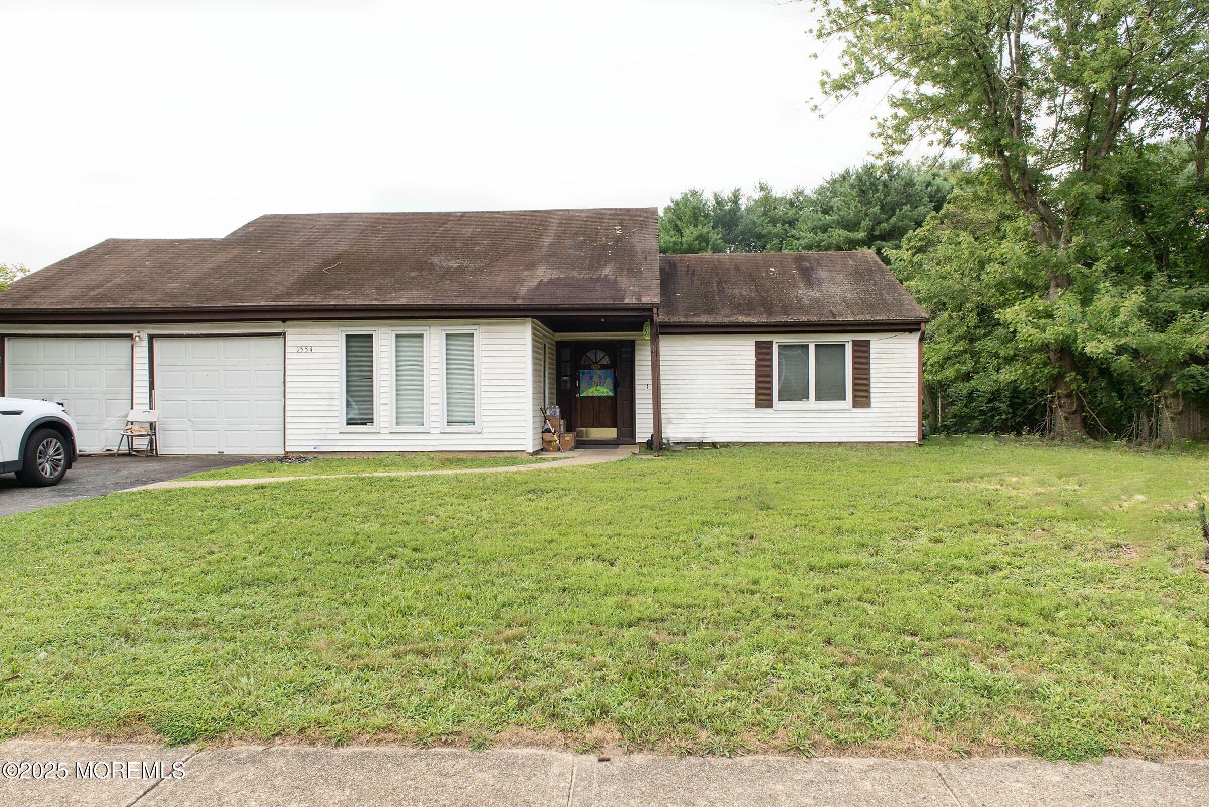 1554 Alamitos Drive Image 2