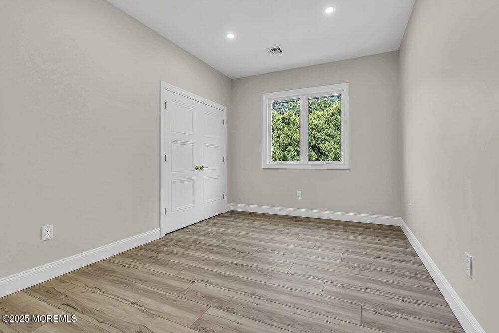 241 W Farms Road, Farmingdale, NJ, 07727 image 15