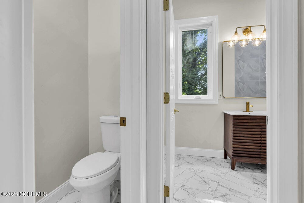 241 W Farms Road, Farmingdale, NJ, 07727 image 27