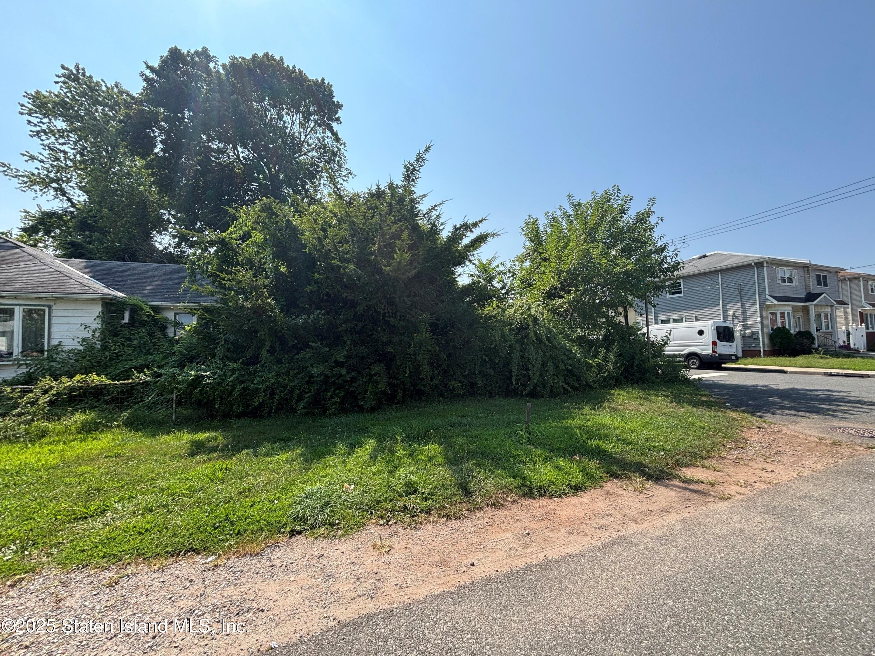 154 Cuba Avenue Image 1