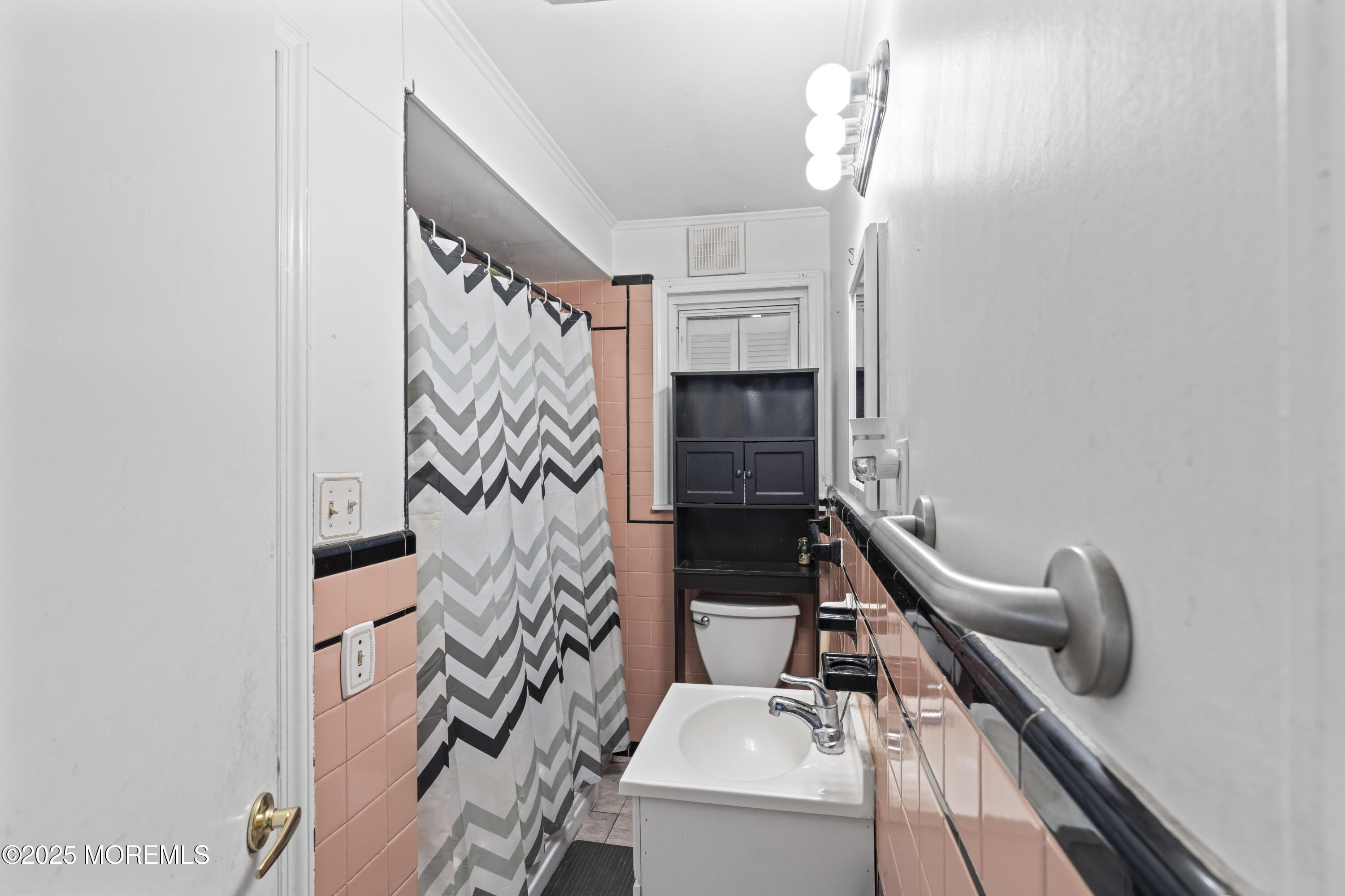 7 Valley Brook Drive, Middlesex, NJ, 08846 image 13