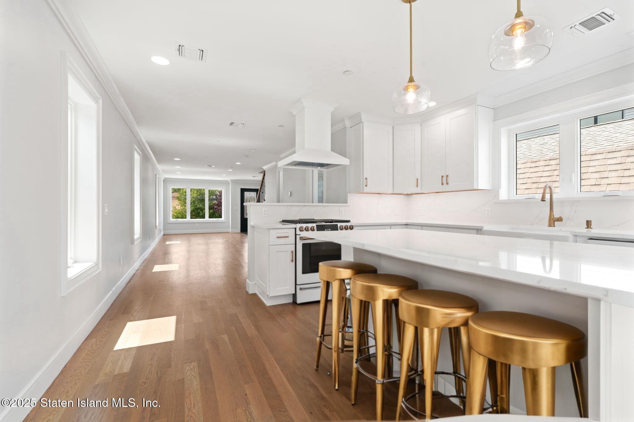 443 Manhattan Street, Staten Island, NY, 10307 image 12