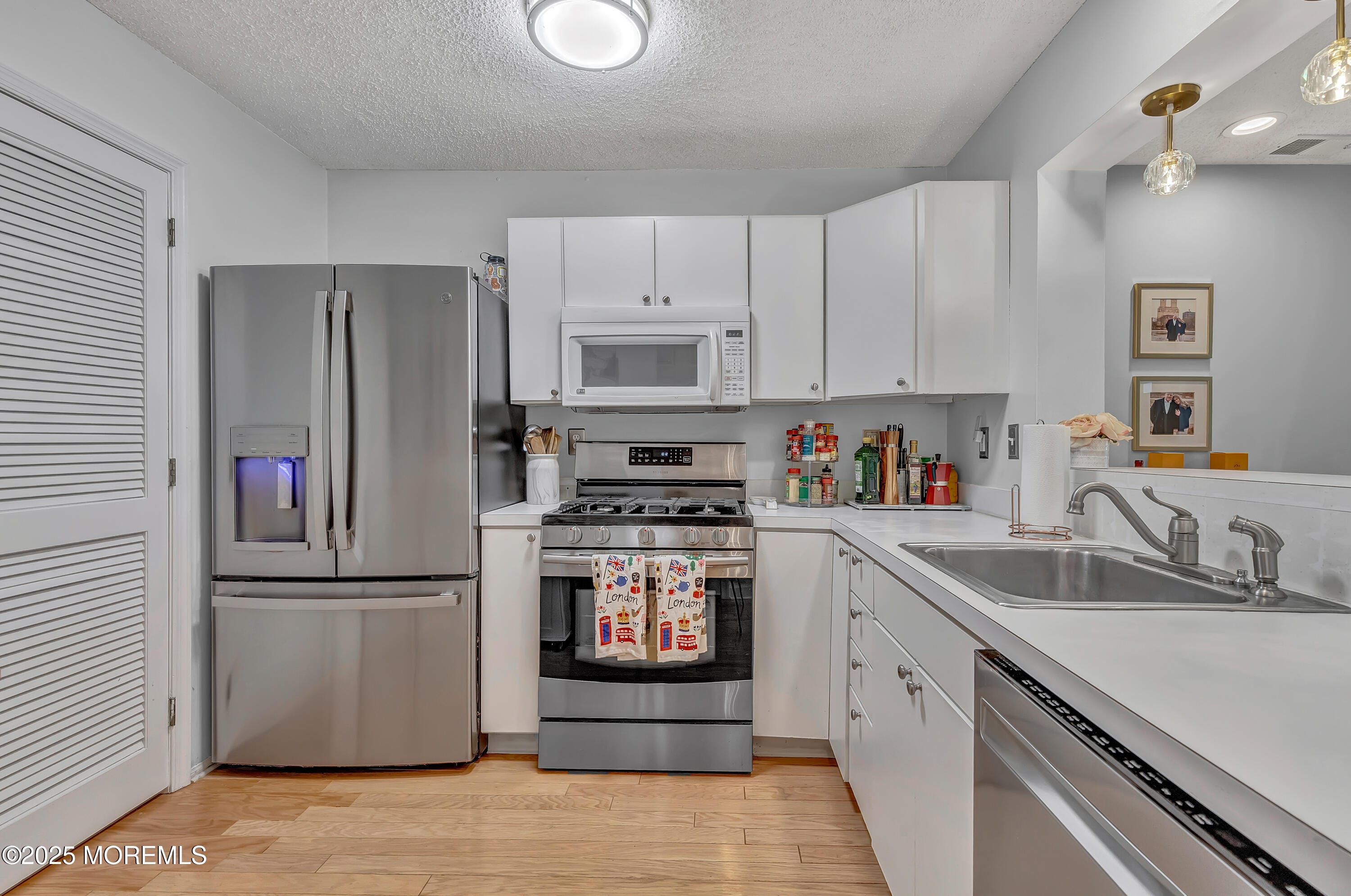 69 Madison Court, Tinton Falls, NJ, 07712 image 15