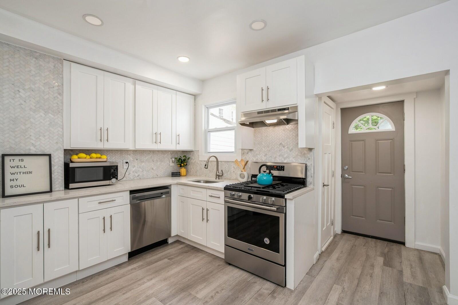 141 Van Horne Street, Jersey City, NJ, 07304 image 8