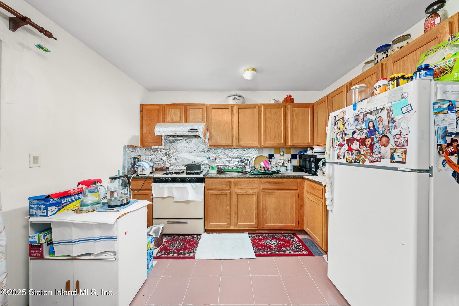 42 Studio Lane Image 5