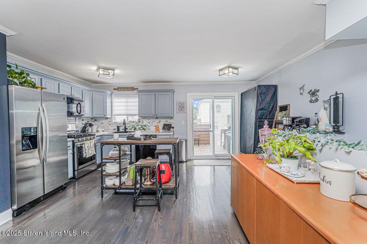 153 Graves Street, Staten Island, NY, 10314 image 10