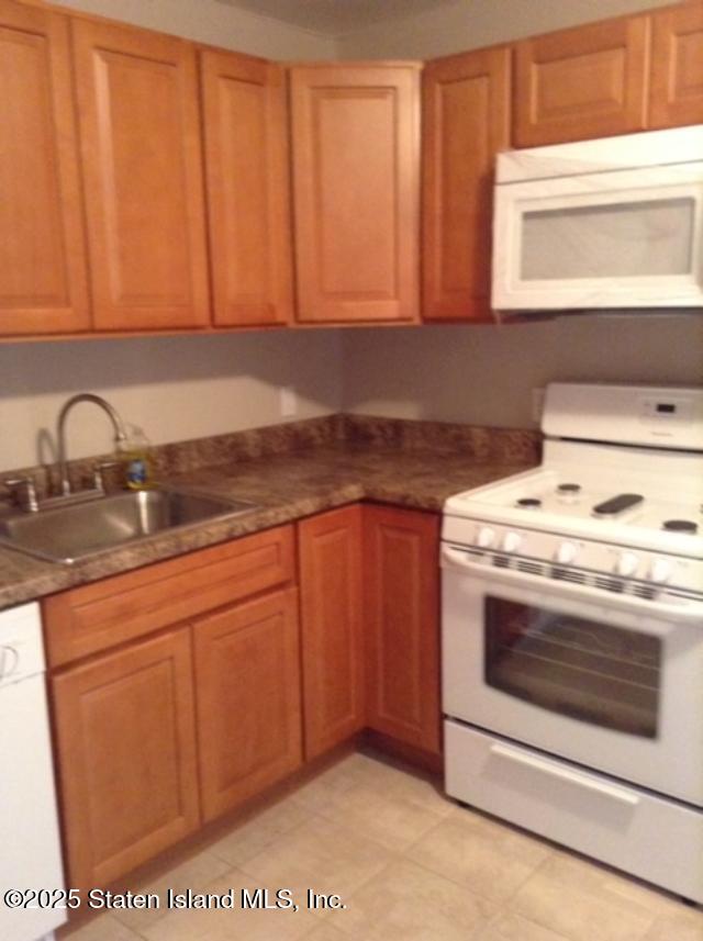 114 Baden Place, Staten Island, NY, 10306 image 14