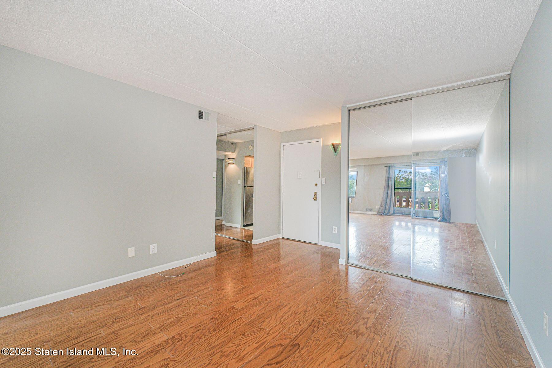 11 Windham Loop 2cc, Staten Island, NY, 10314 image 15