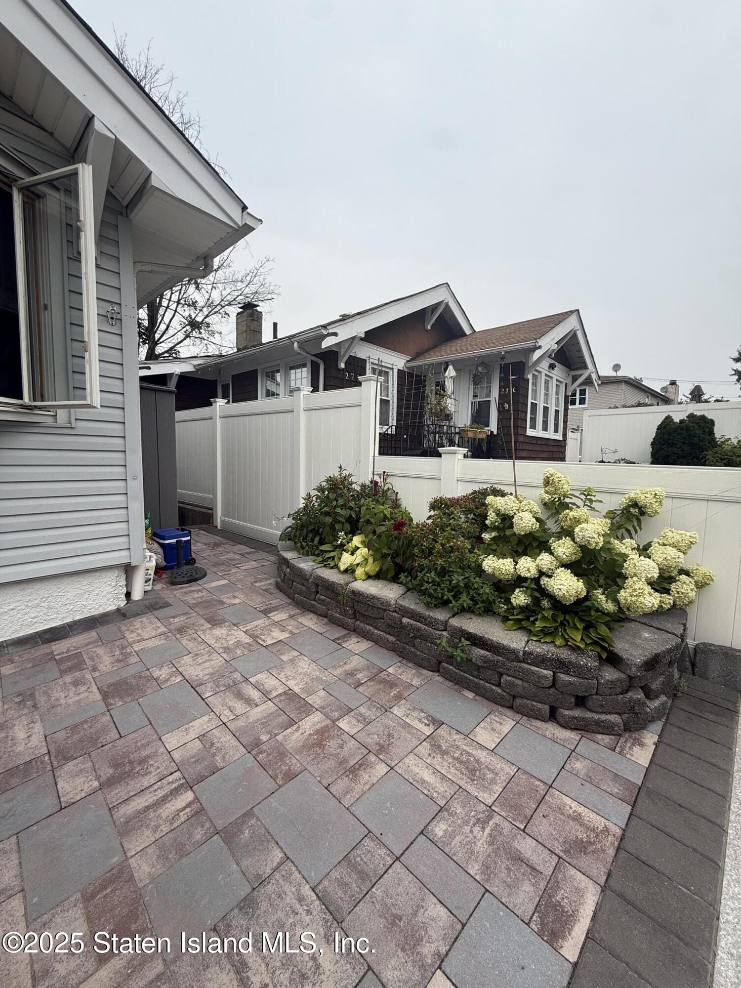 271 Nelson Avenue B Image 2