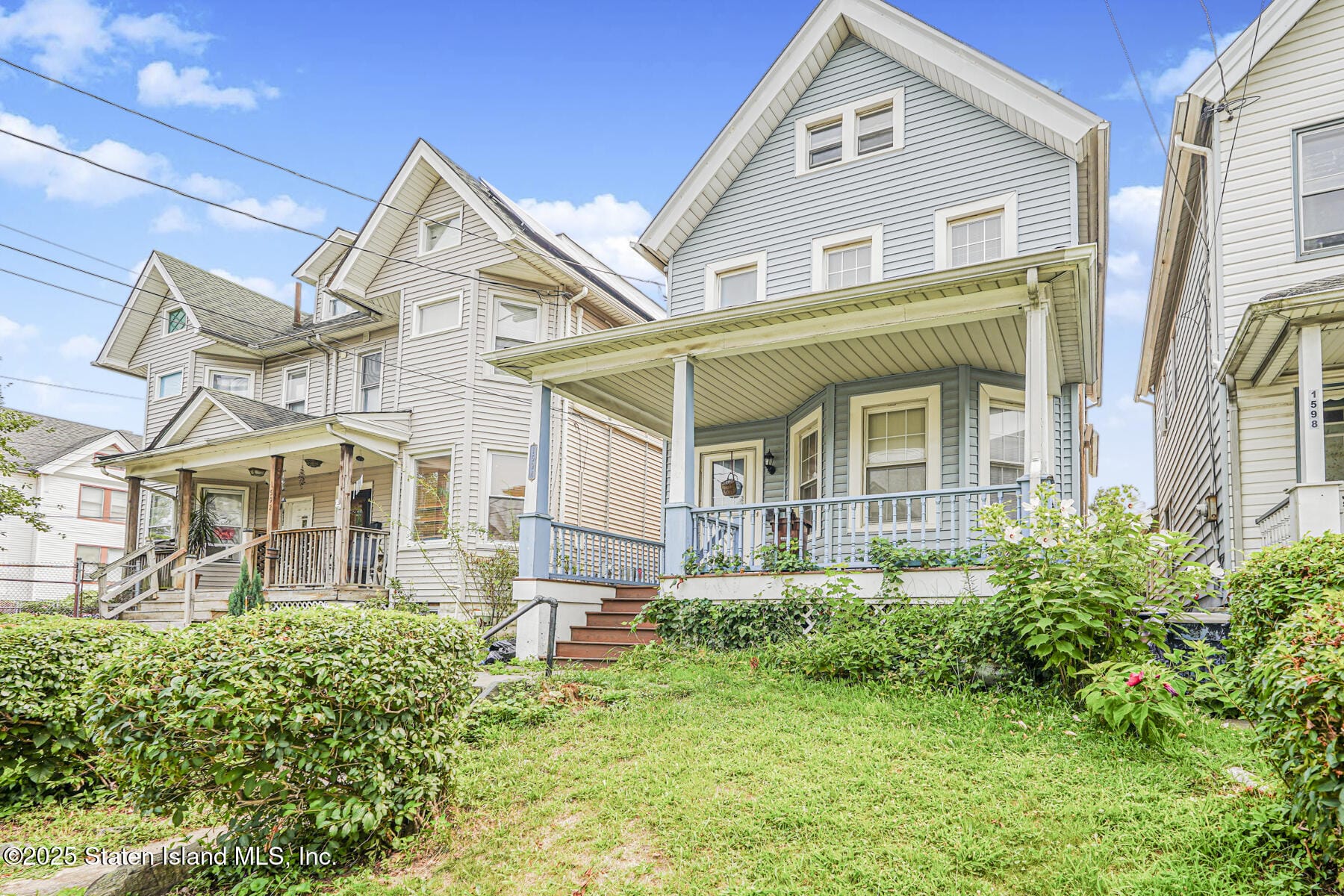 1594 Castleton Avenue Image 3