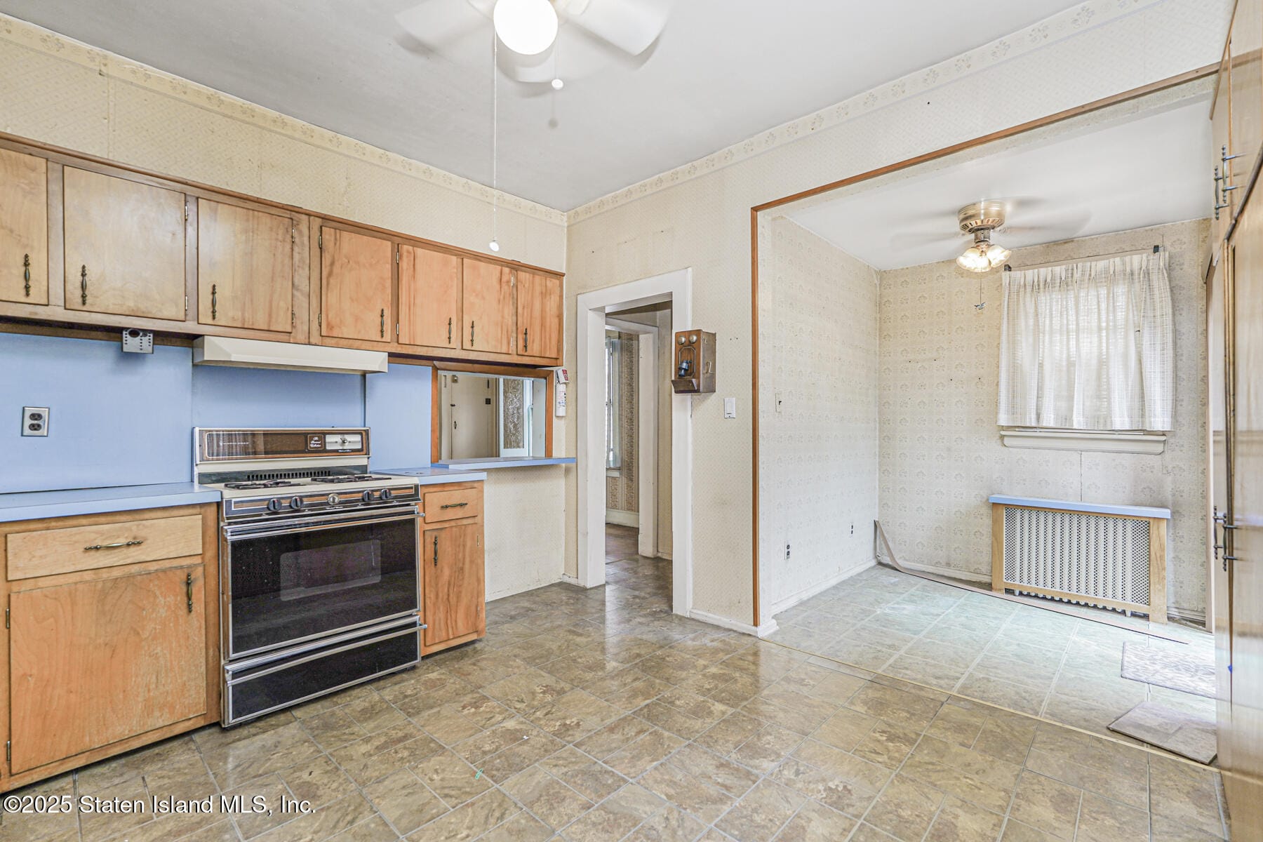 1594 Castleton Avenue, Staten Island, NY, 10302 image 15