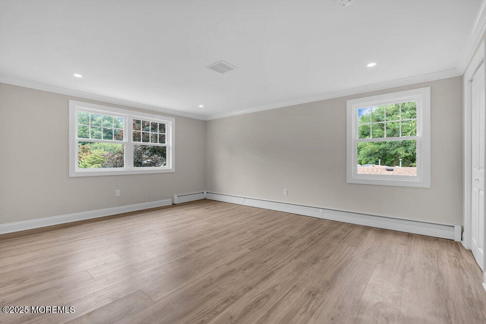8 Imperia Place, Aberdeen, NJ, 07747 image 41