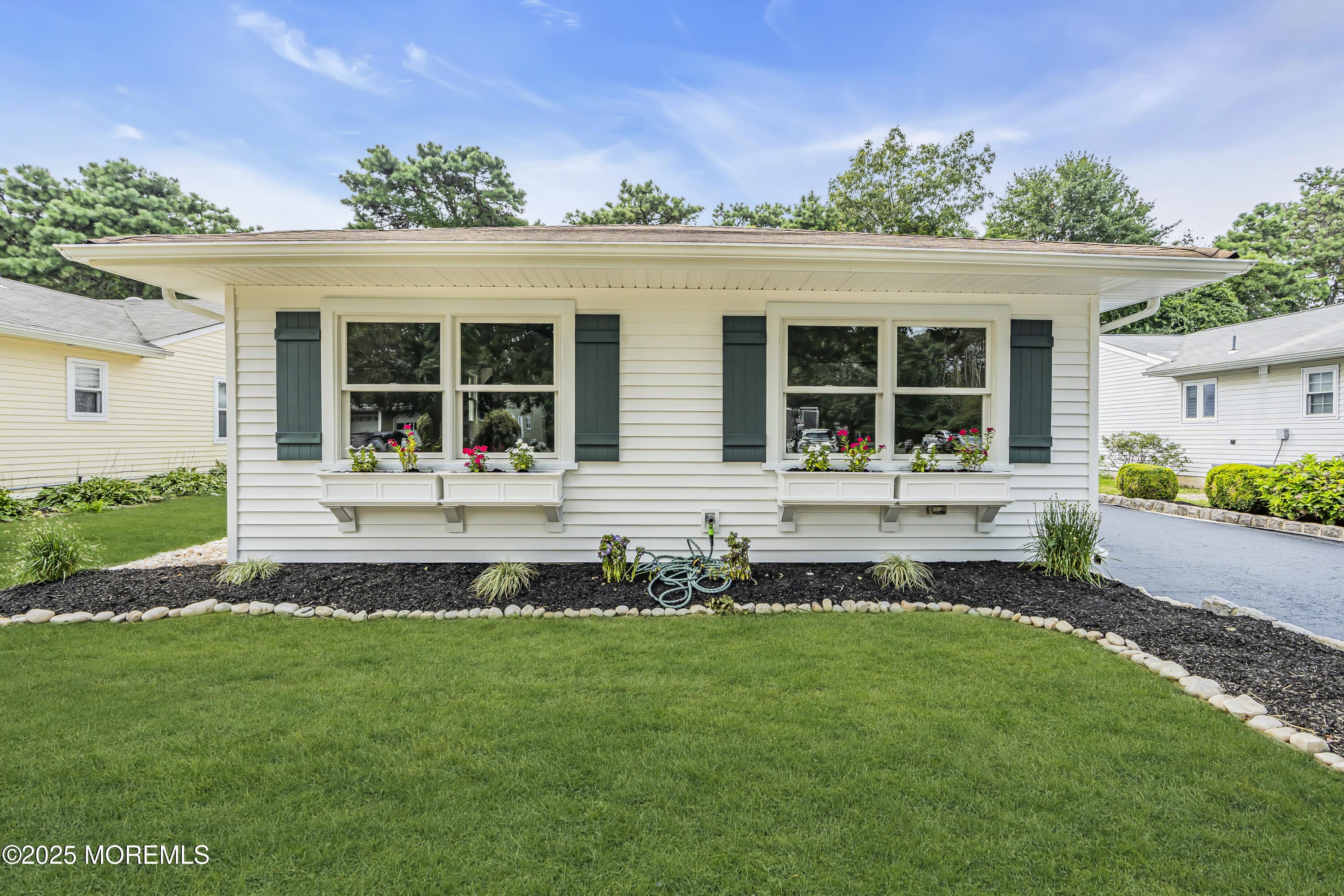 32 Mariner Place Image 3