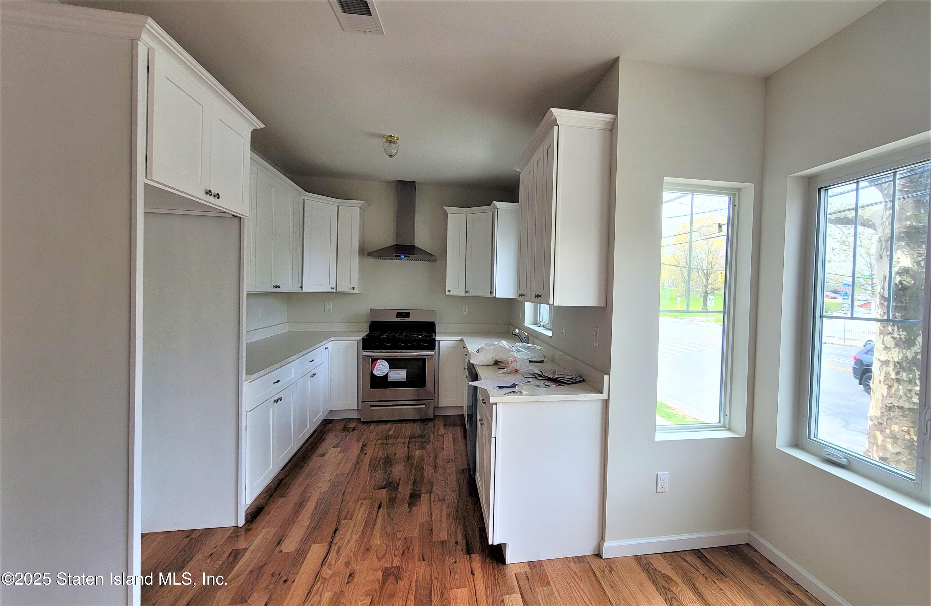 1297 Richmond Avenue Image 3