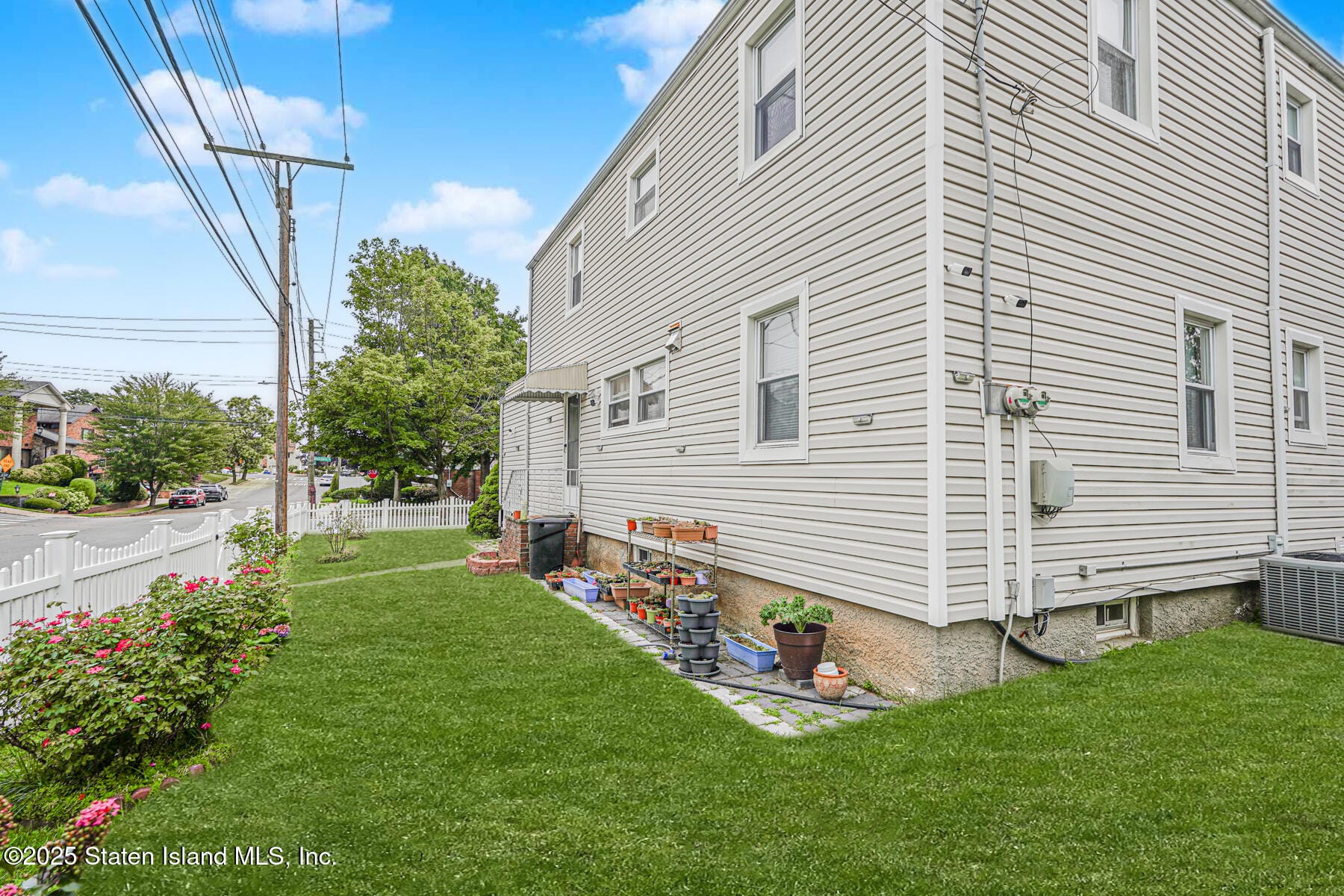 124 Dutchess Avenue Image 5