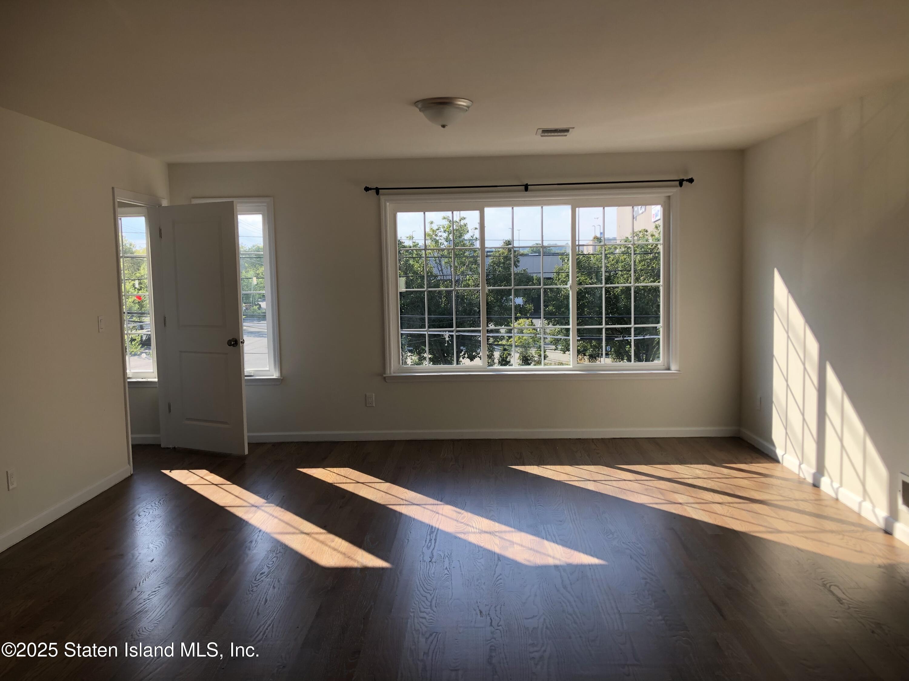 170 Mill Road Image 4