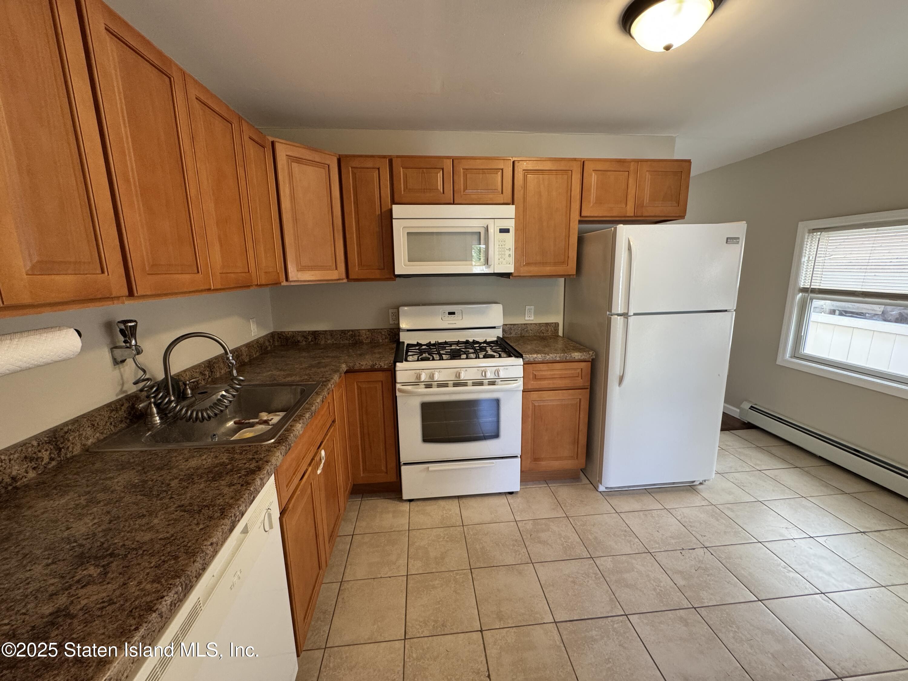 114 Baden Place, Staten Island, NY, 10306 image 13