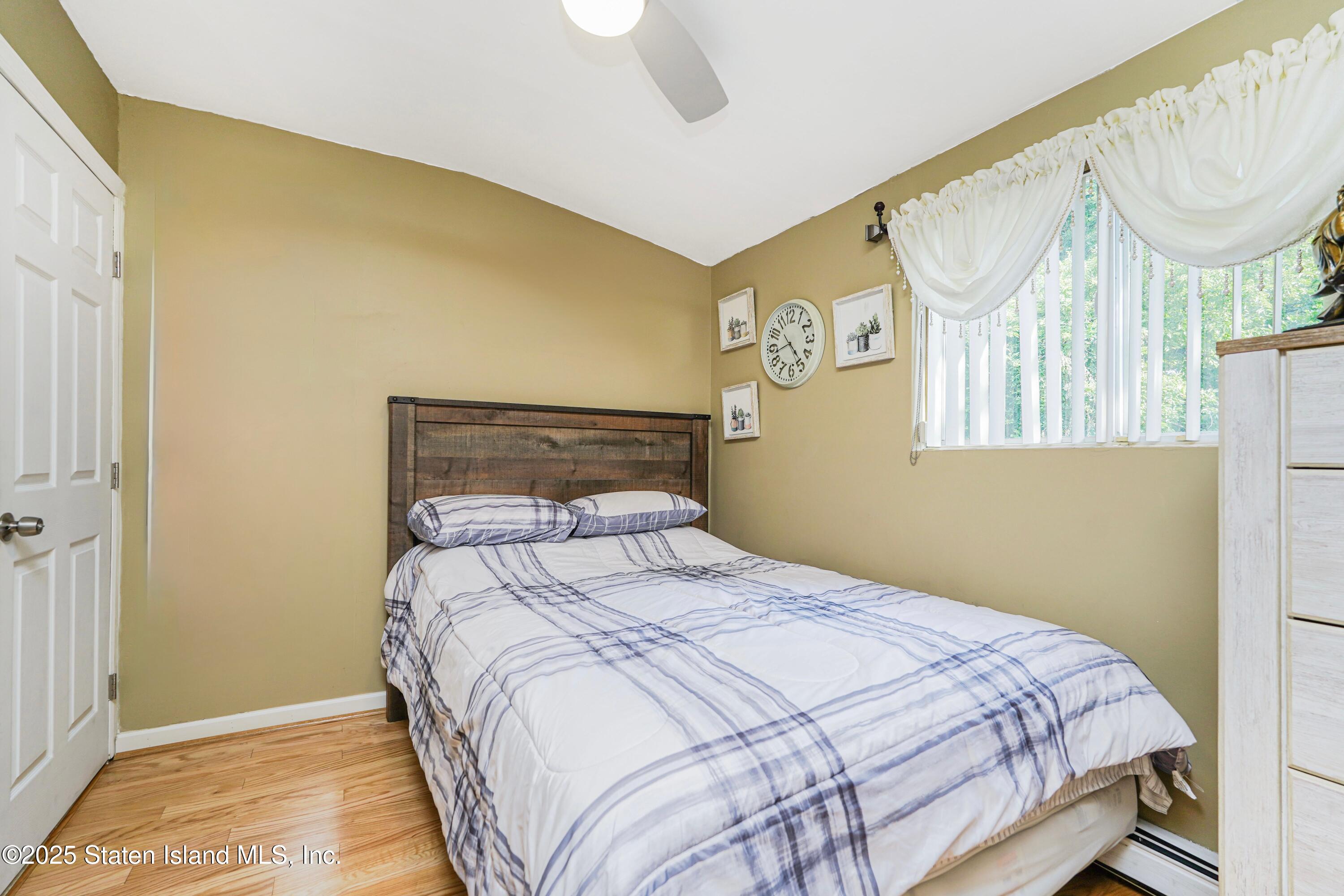 44 Betty Court, Staten Island, NY, 10303 image 13