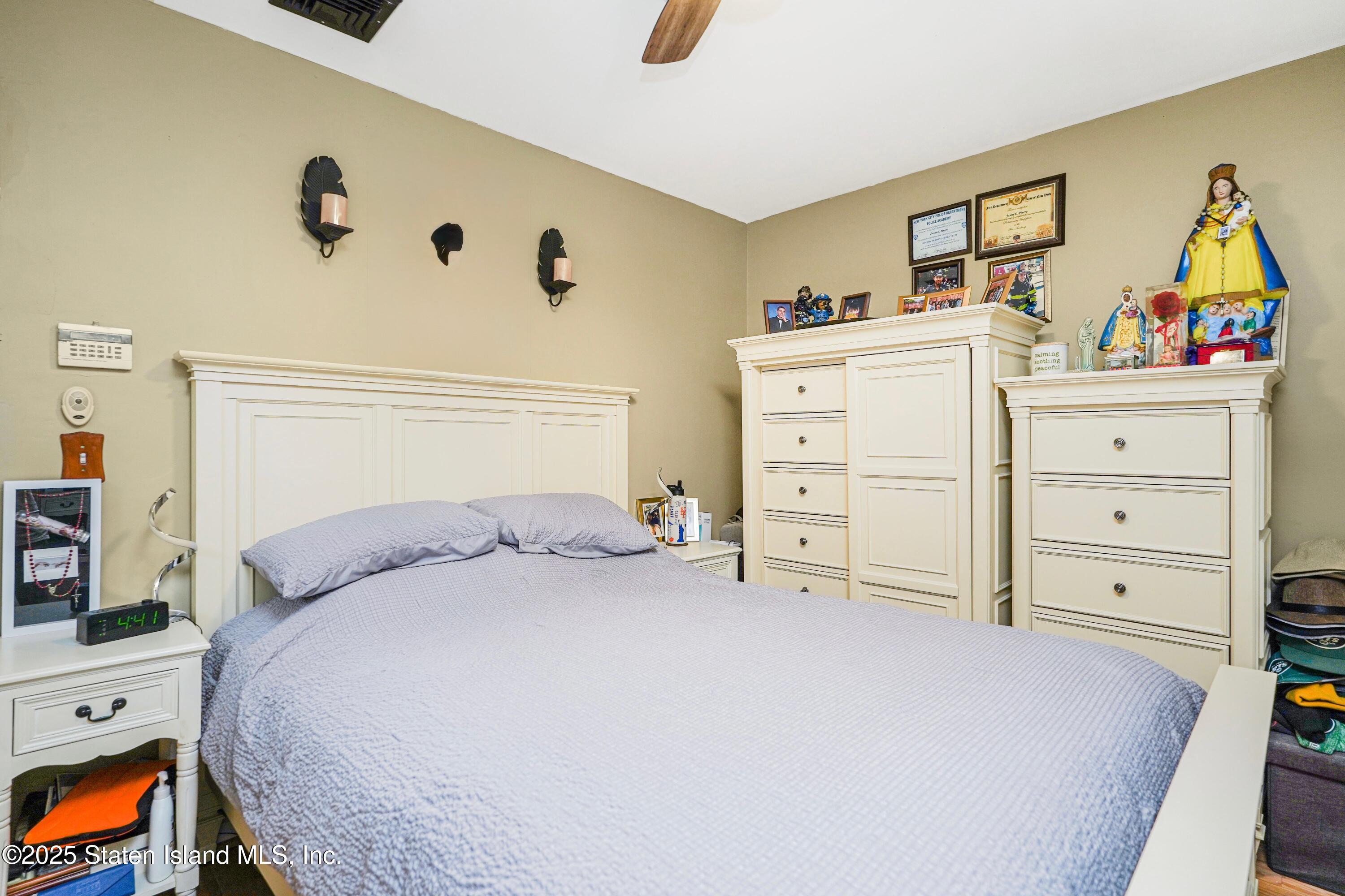 44 Betty Court, Staten Island, NY, 10303 image 15