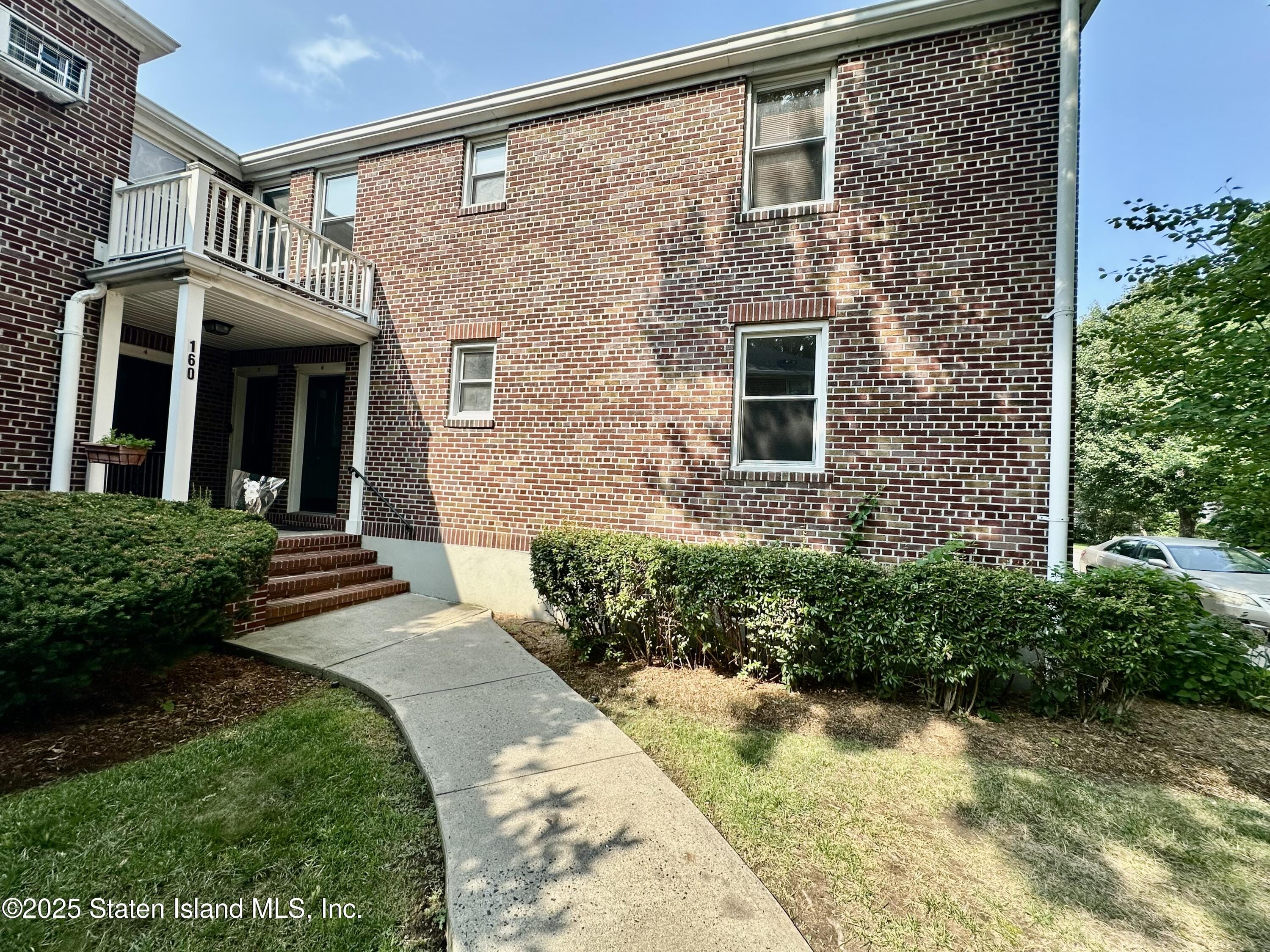 160 Bard Avenue 6a Image 4