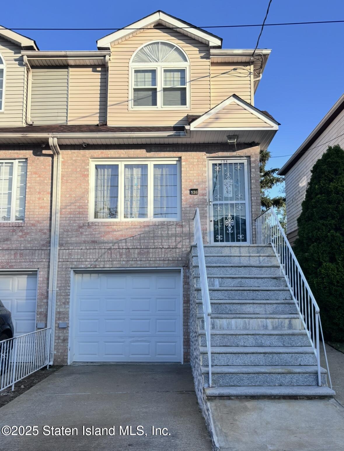 136 Lyman Avenue, Staten Island, NY, 10305
