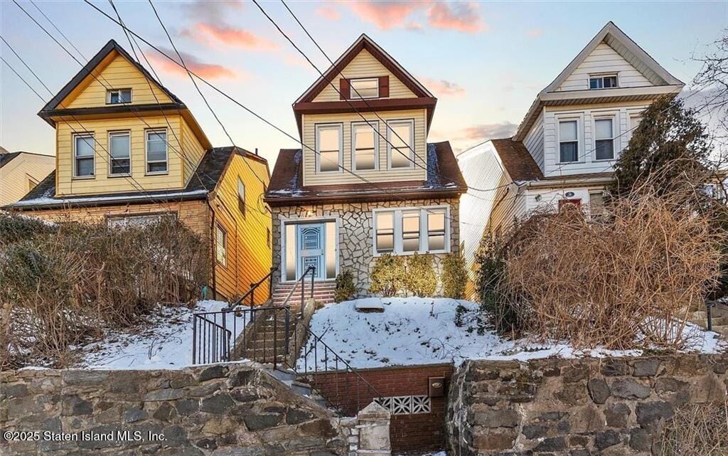 36 Fillmore Street Image 1