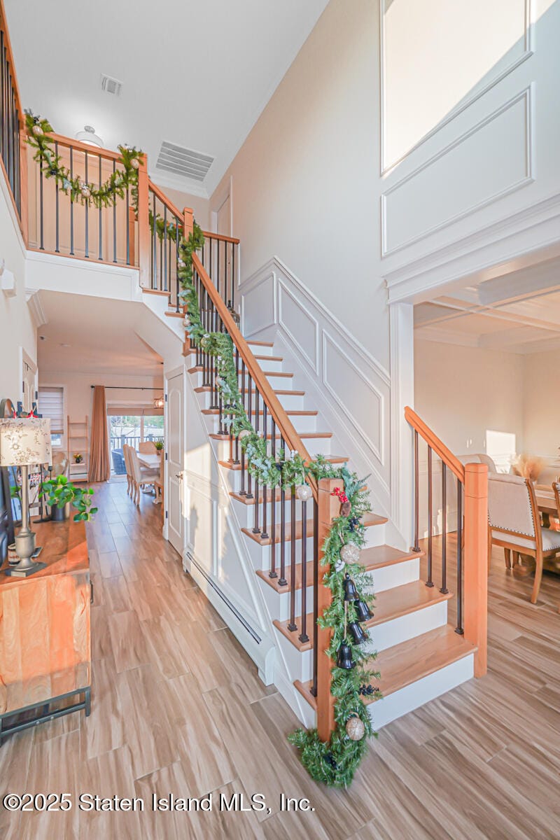 239 Vernon Avenue Image 4