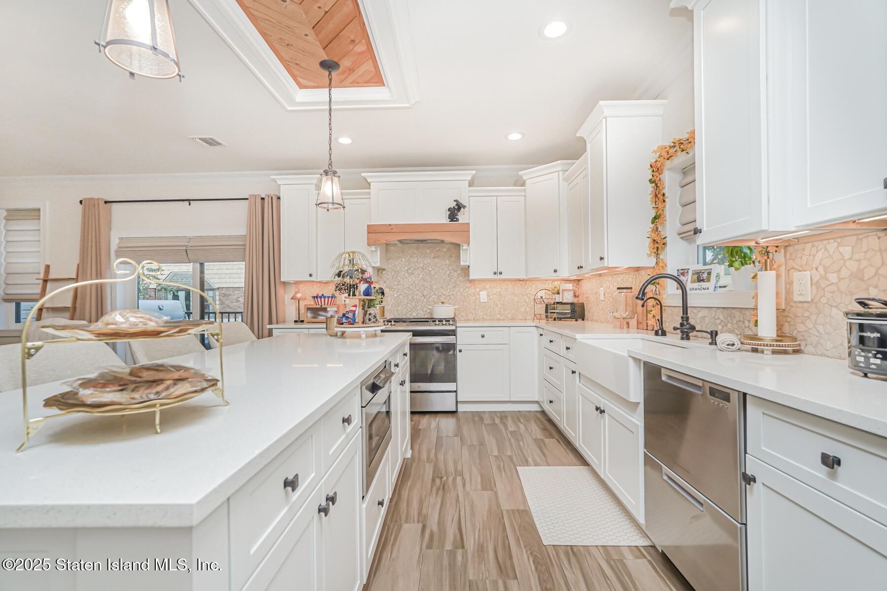 239 Vernon Avenue, Staten Island, NY, 10309 image 22